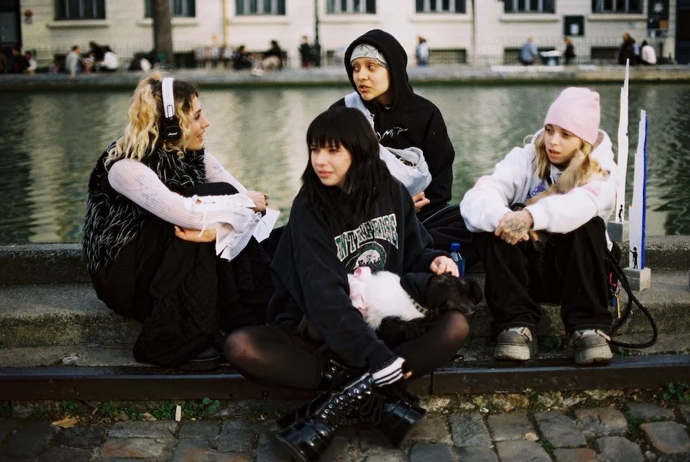 Photographie le dodger photographe photos paris Photo amis filles emo style fashion.JPG