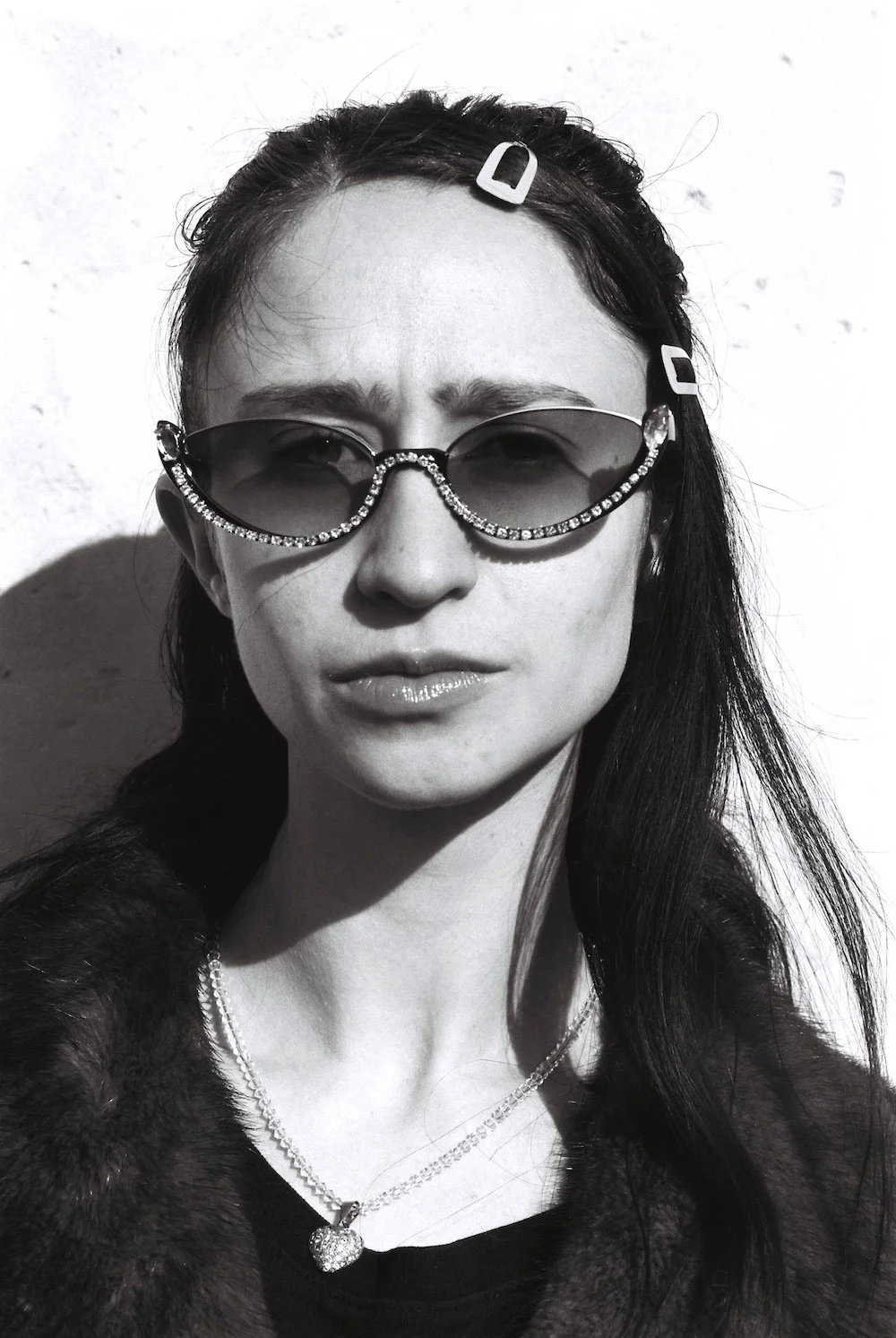 Photographie rue street portrait noir et blanc le dodger photographe photos black and white paris lunettes diamant.jpg