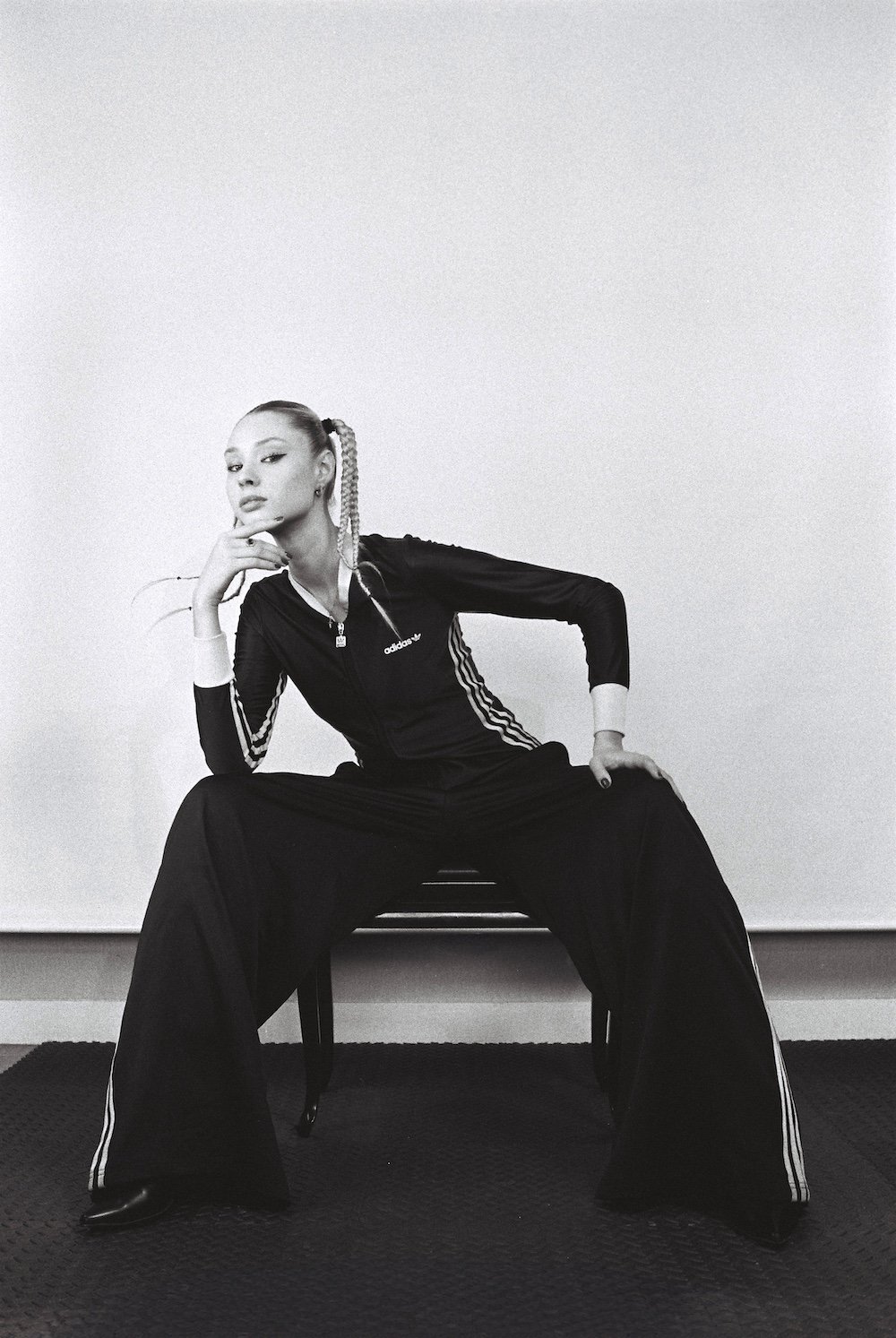 Photographie le dodger photographe photos paris Ana adidas cote.jpg