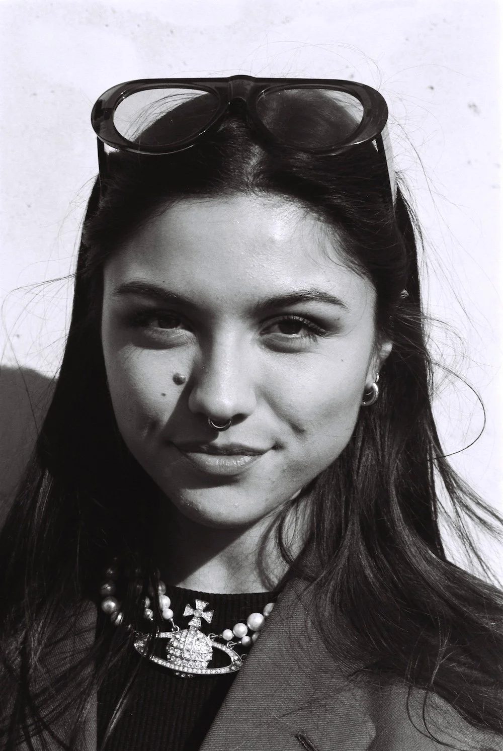Photographie rue street portrait noir et blanc le dodger photographe photos black and white paris fille malice.jpg