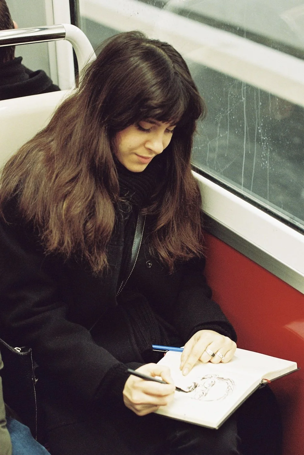 Photographie le dodger photographe photos paris Magali dessin close up.jpg