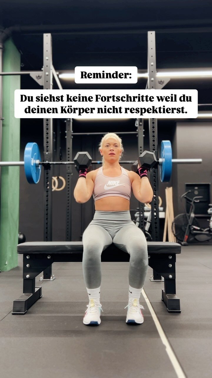 Dein Körper wird jedoch mit dir zusammenarbeiten wenn du ihn anfängst zu respektieren. 🫶🏻
Was heisst das? Es gibt 4 Grundregeln: haltest du sie sein dann wirst du auch belohnt!
1️⃣ Respektiere deinen Körper.
Dein Körper arb