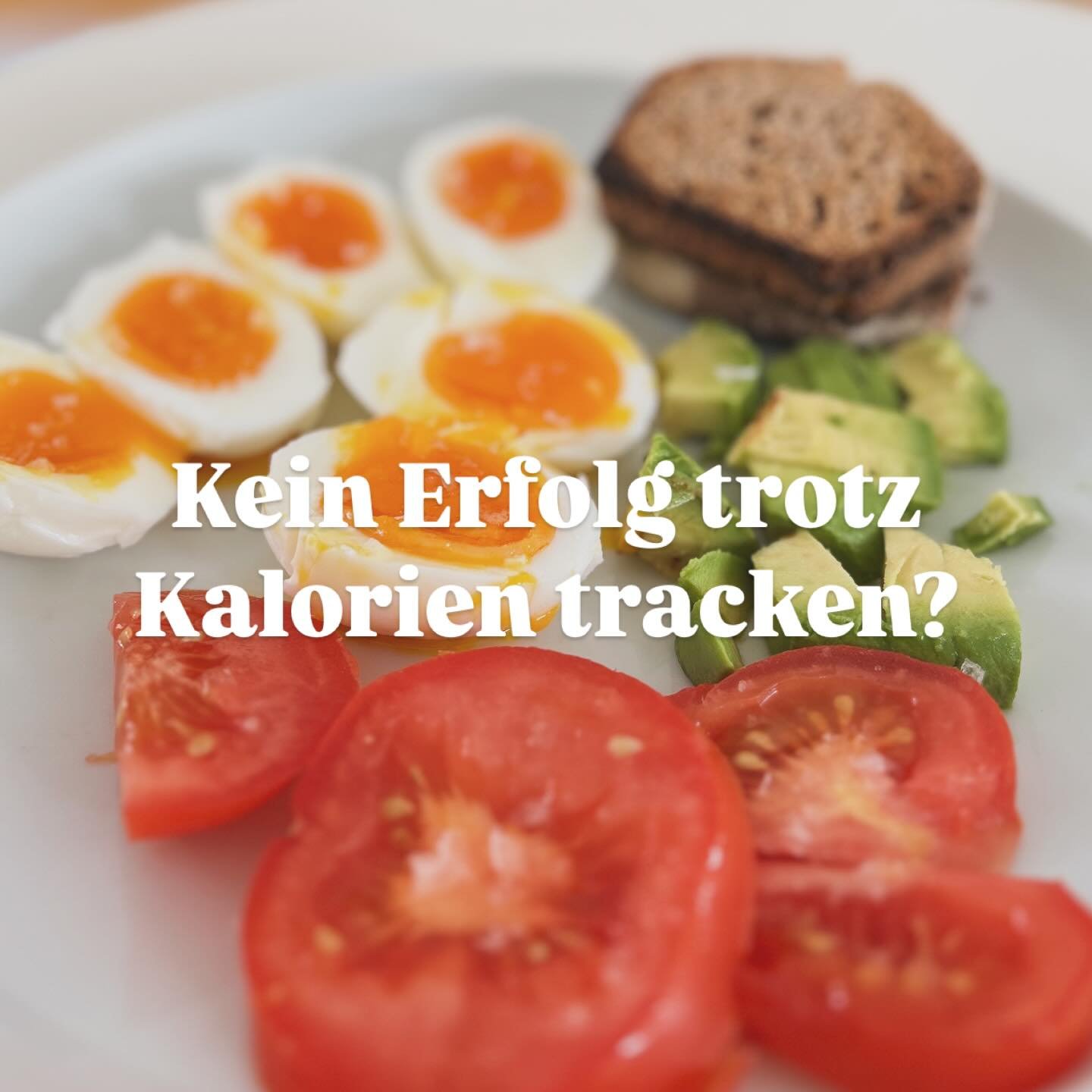 Was lernen wir daraus? 🤔

Es braucht manchmal einen Ern&auml;hrungscoach an der Seite der diese Probleme erkennt und manuell Anpassungen vornehmen kann - je nach dem wo du gerade stehst. 

Bei einem Coachee von mir hat die App z.B. wenn das Gewicht 
