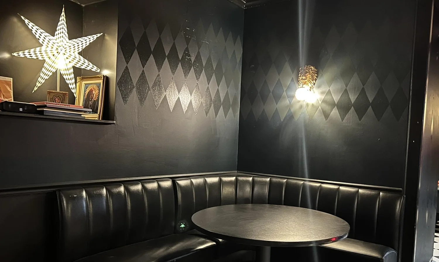 Bar photo 1