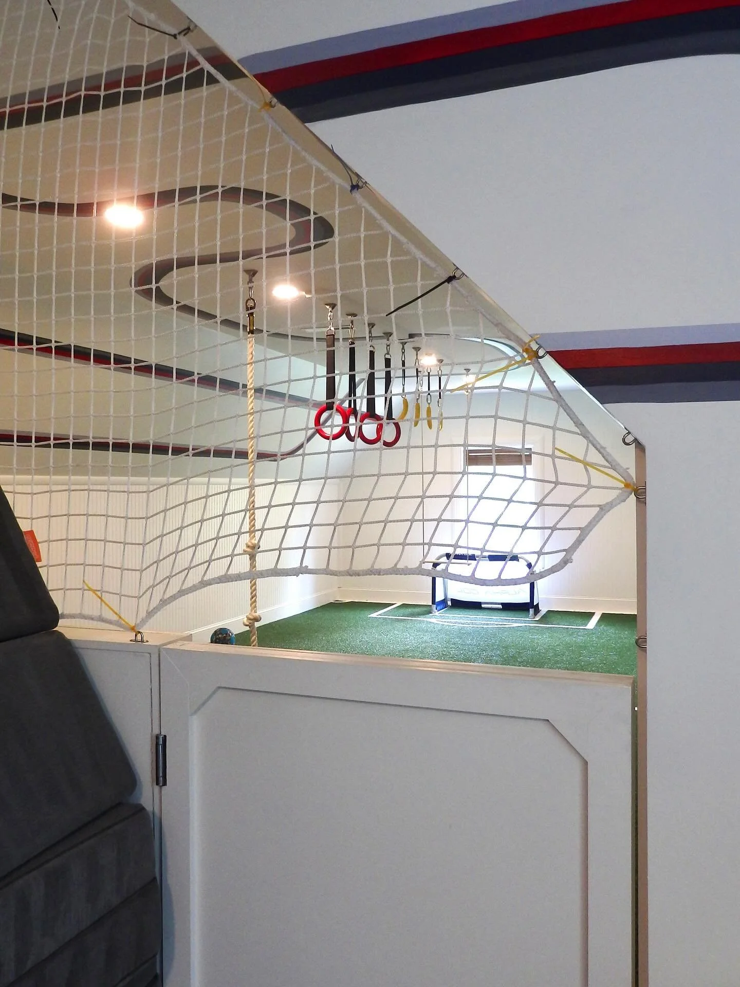 Remember that huge roll of turf we thought we could move by ourselves&hellip; ( *see unhinged post from a few weeks back!) &hellip; Here&rsquo;s where it landed! This turfed playroom remains a favorite for the boys of this house (and all their buddie