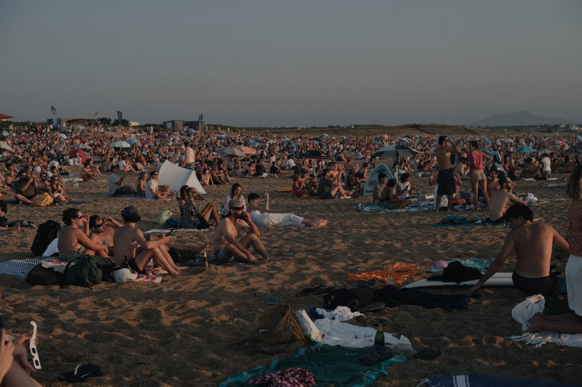 eclipse-12-aout-2026-photographe-documentaire-16.jpg