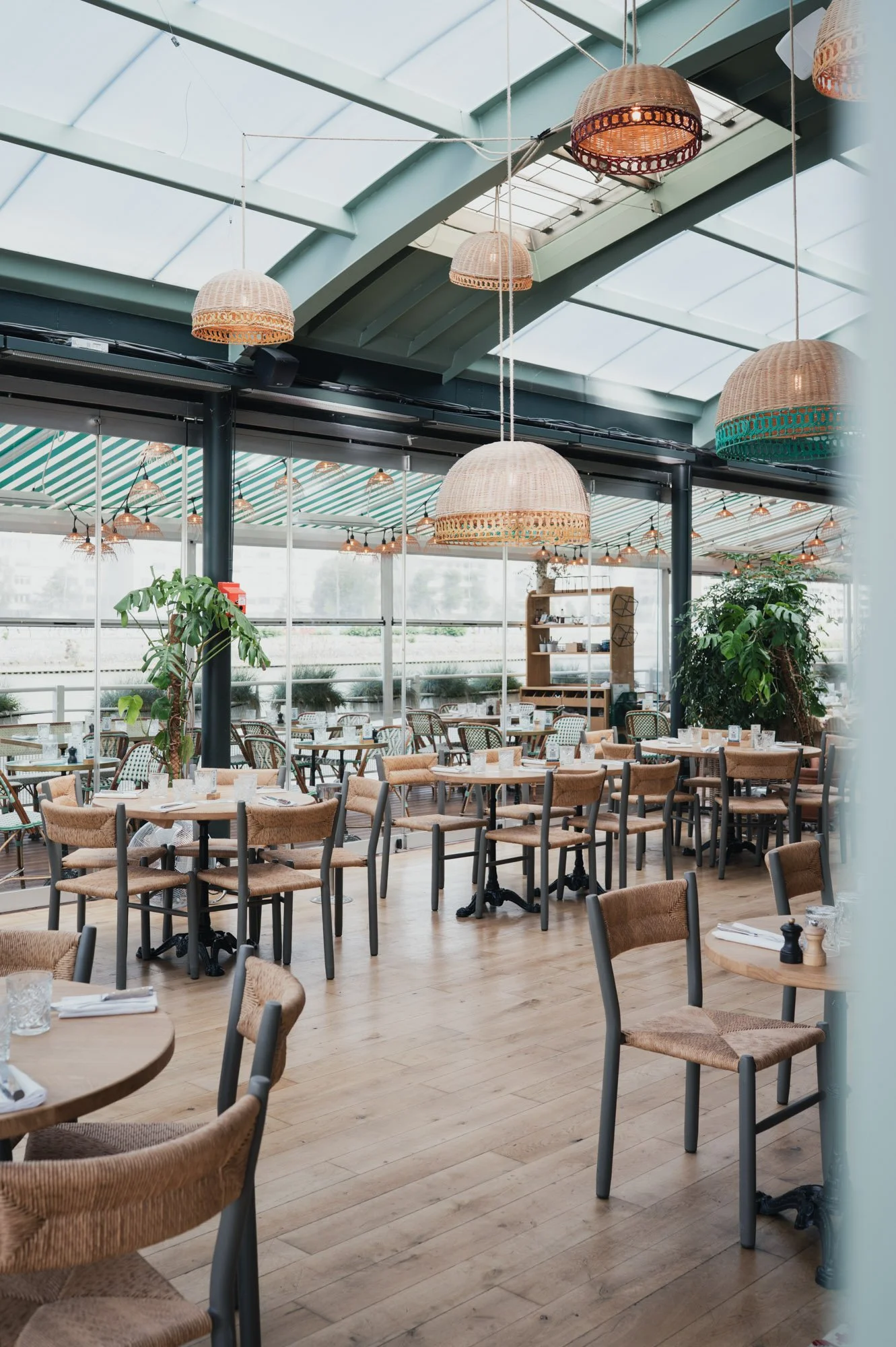 photographe-architecture-interieur-adjamee-polpo-brasserie-42.jpg