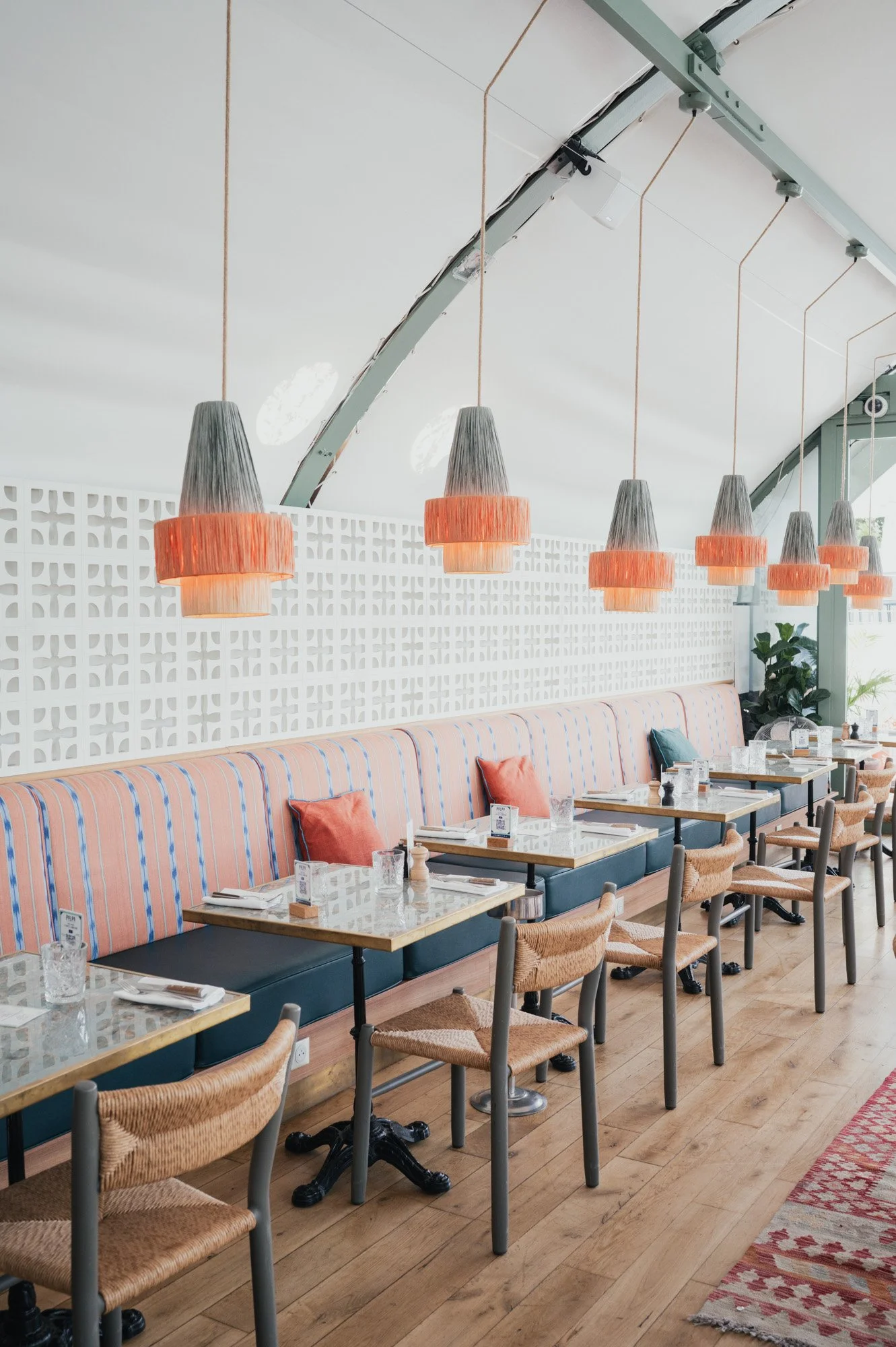 photographe-architecture-interieur-adjamee-polpo-brasserie-40.jpg