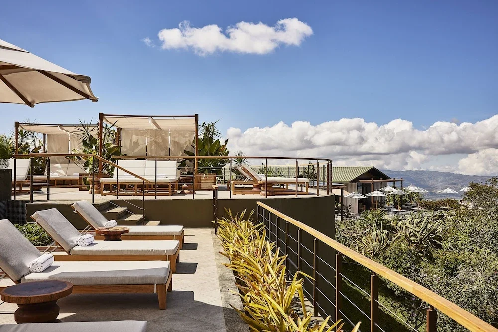 Deck overlooking the surrounding area