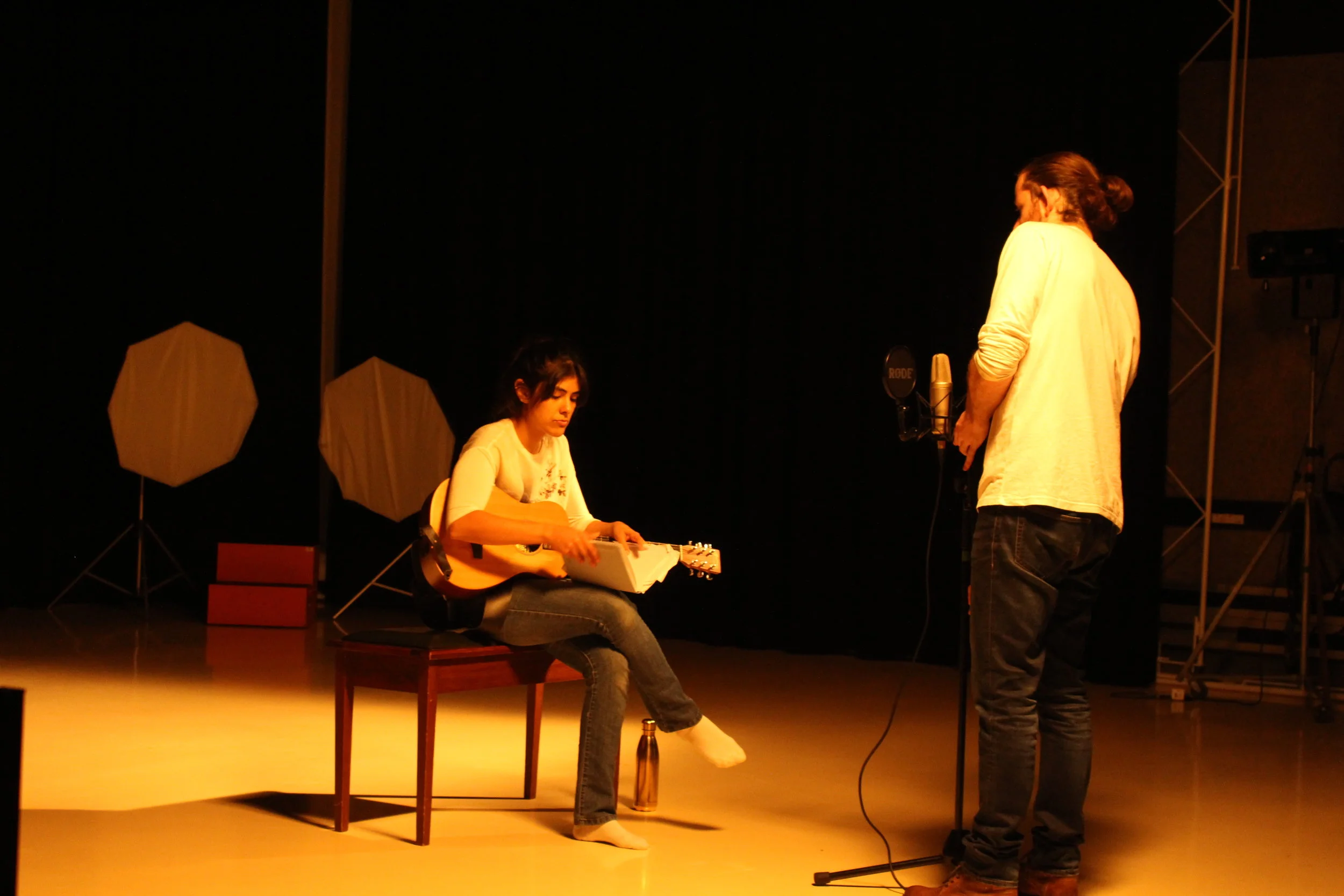  Zeke and Melissa talk through the song     