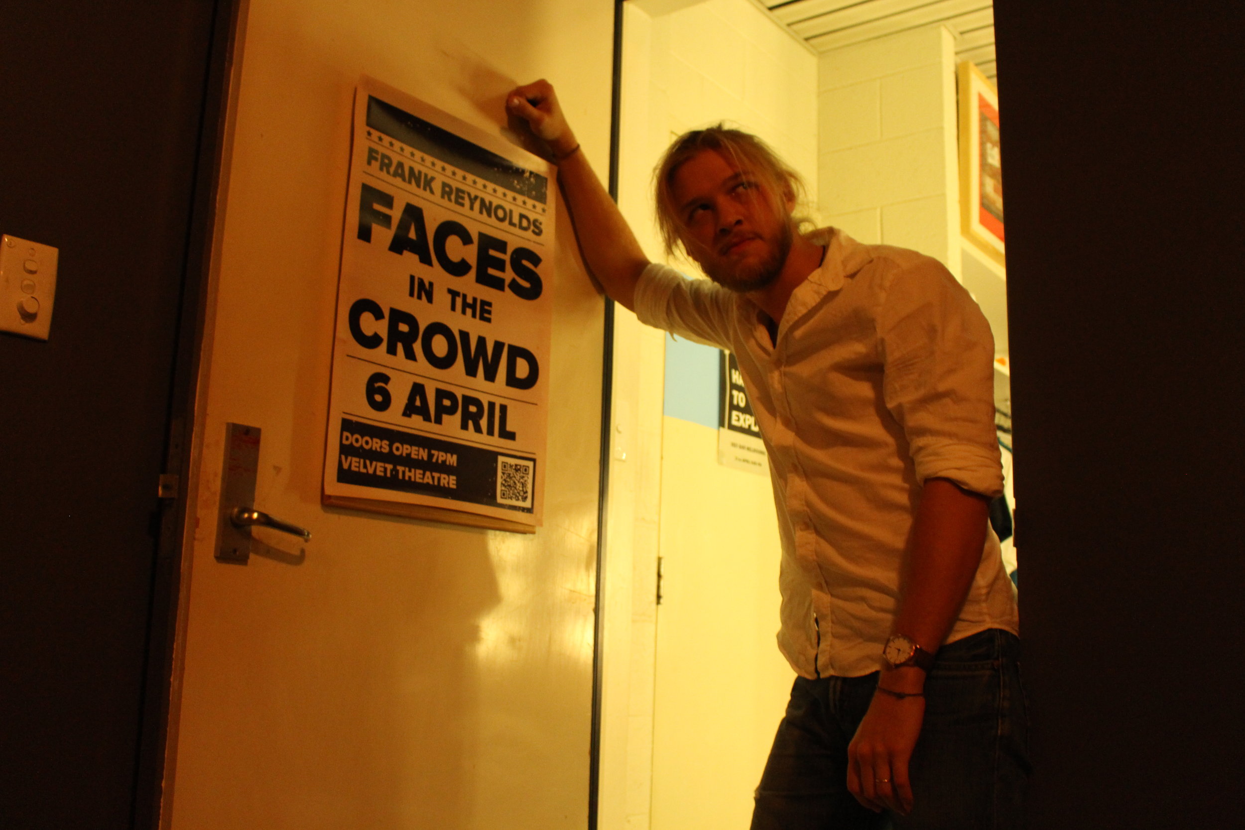  “Frank Reynolds” (1)     