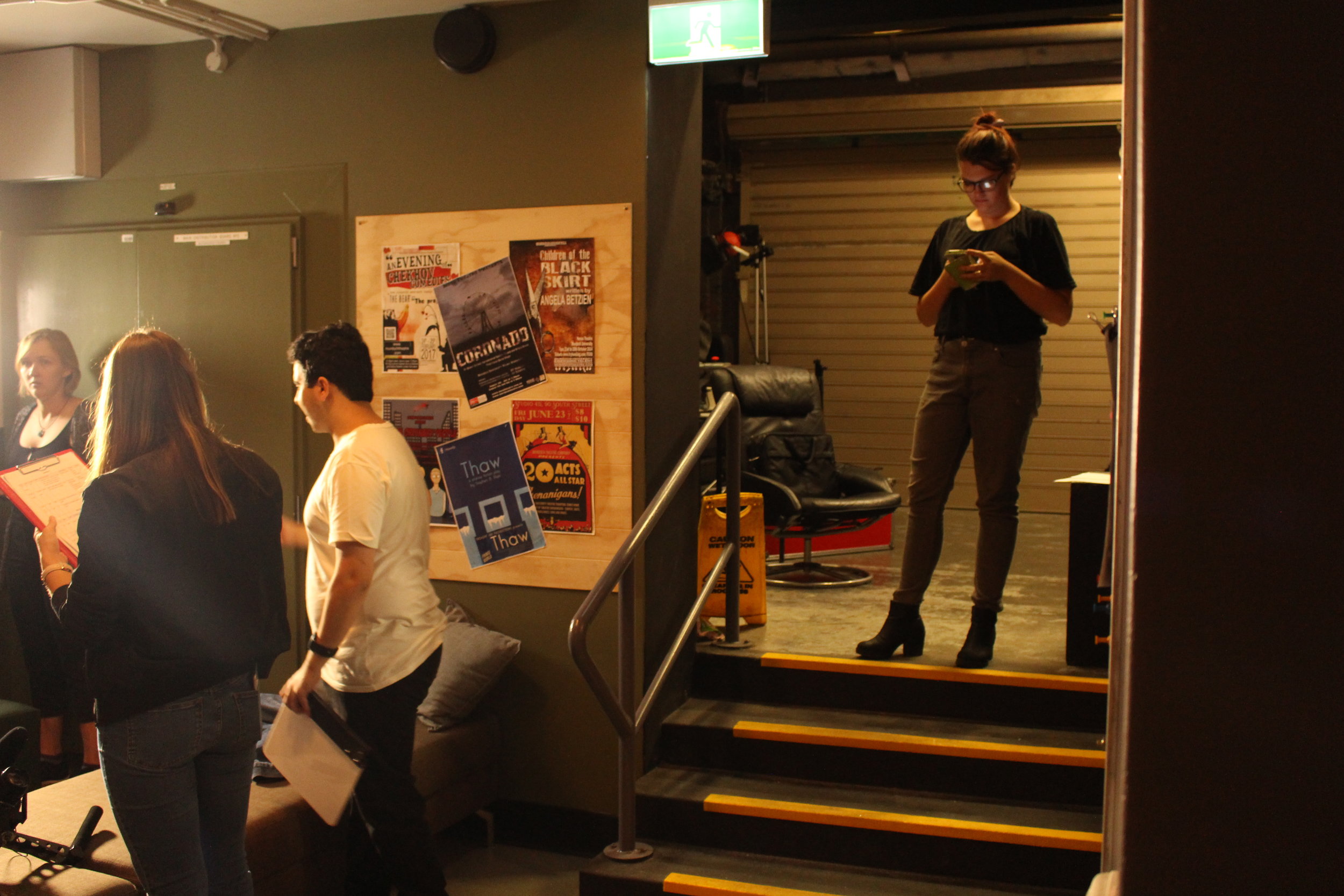  The crew set up the lighting in the backrooms (1)     