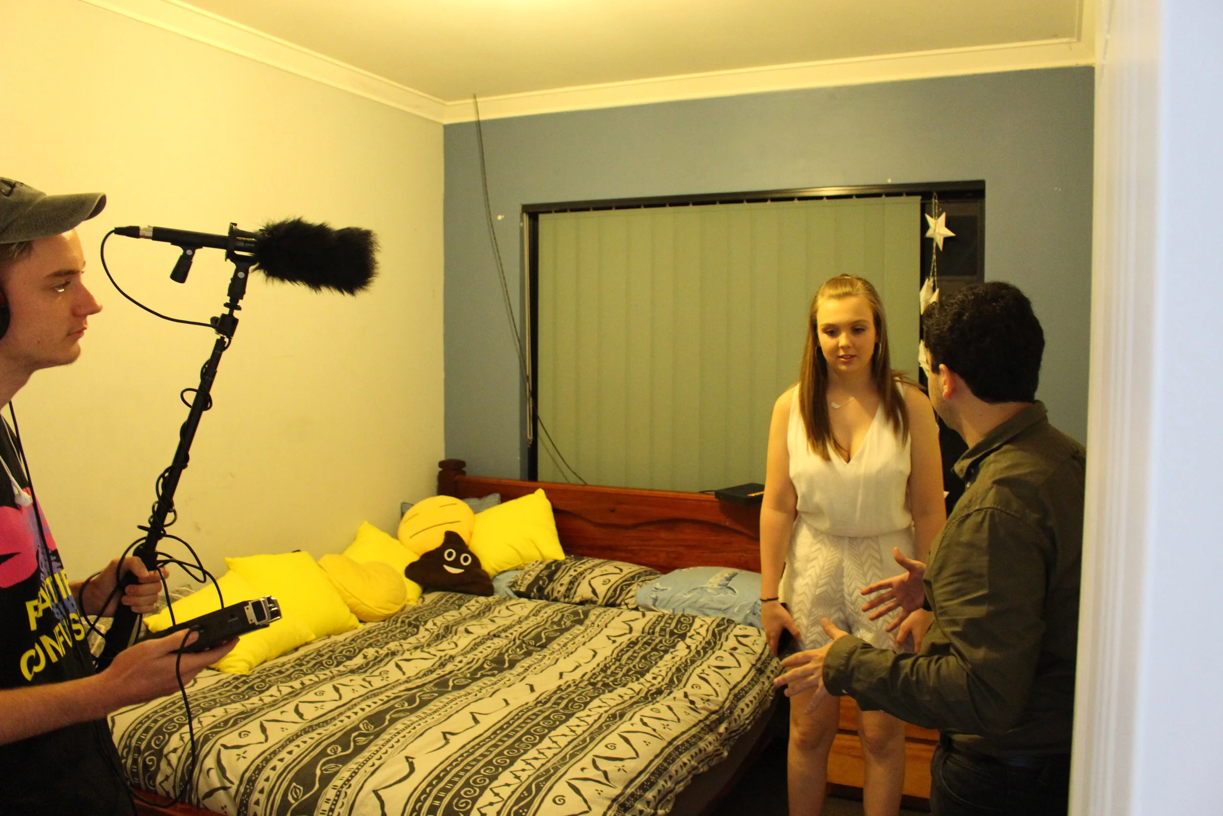  dis connected Production Day 4 - The cast and crew prepare for the next shots 