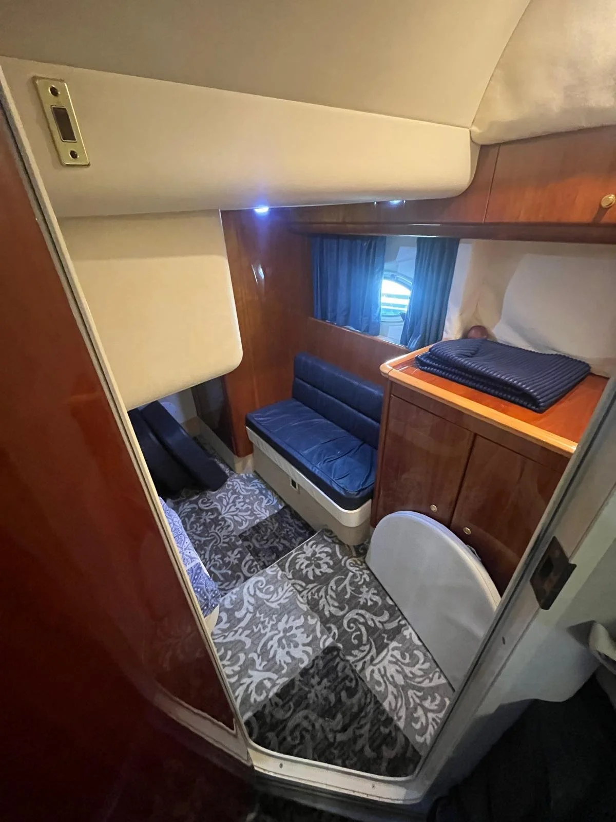 WhatsApp Image 2025-12-05 at 15.24.39 (5).jpeg