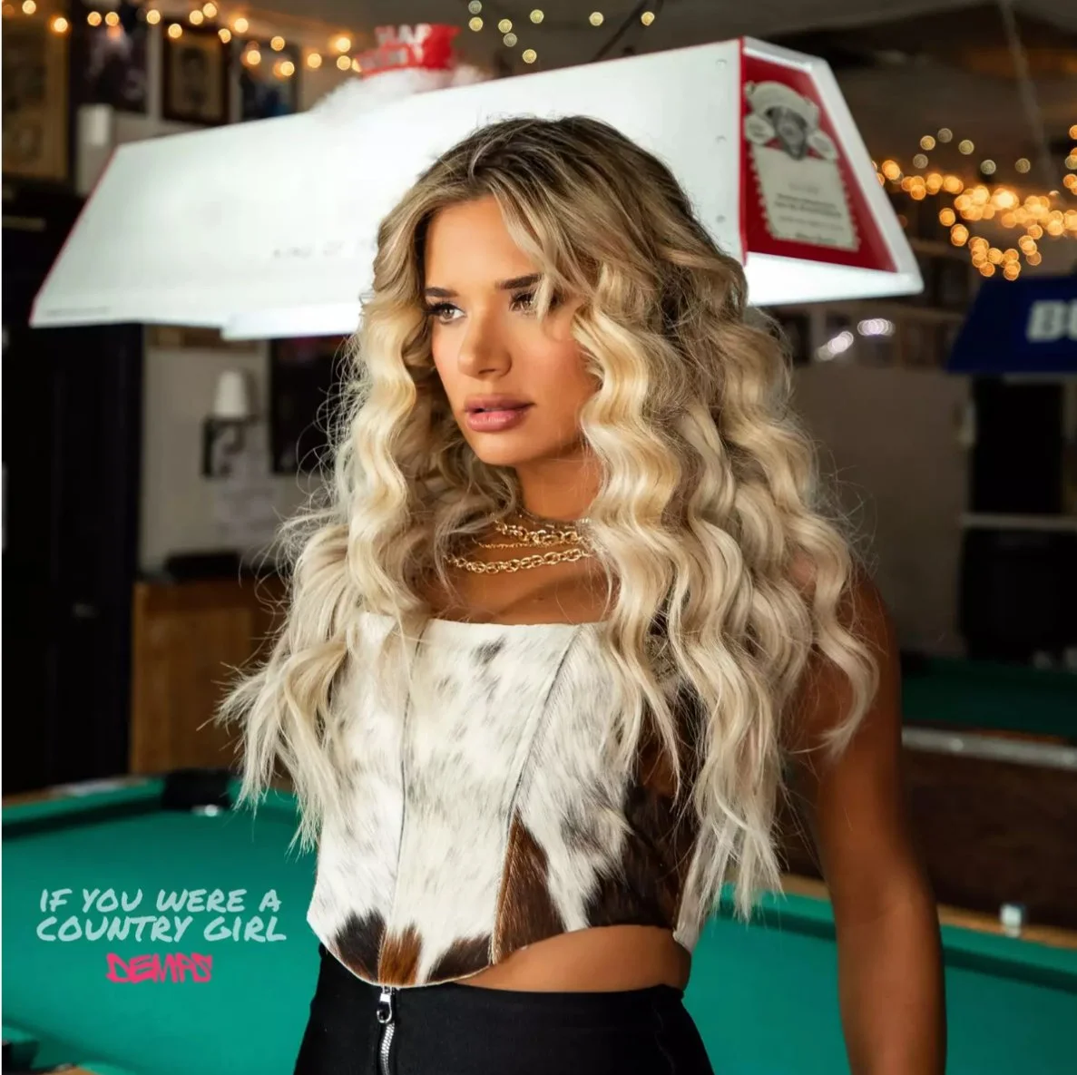 "Country Girl" music video