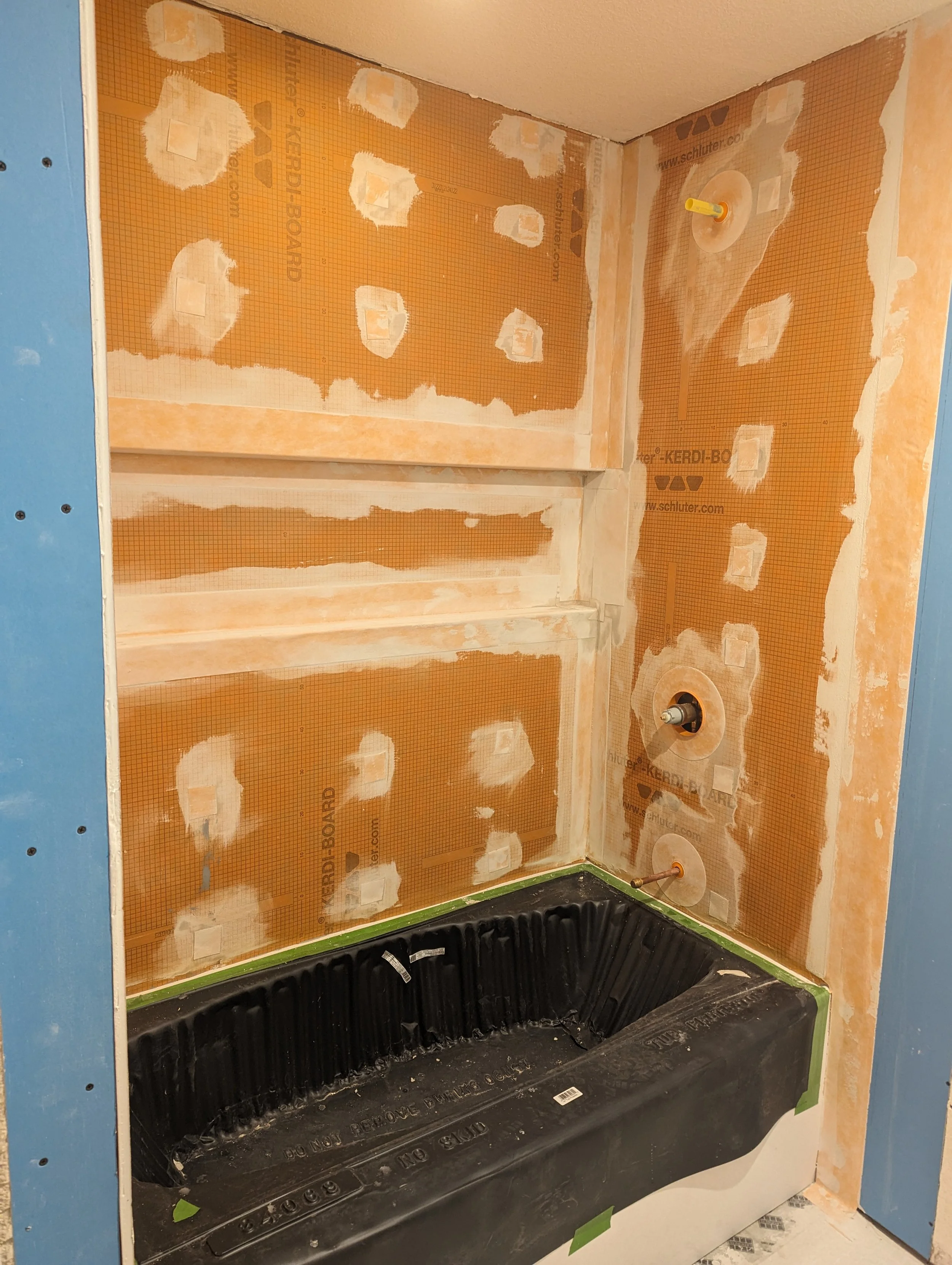 Asouline Bathroom 3.jpg