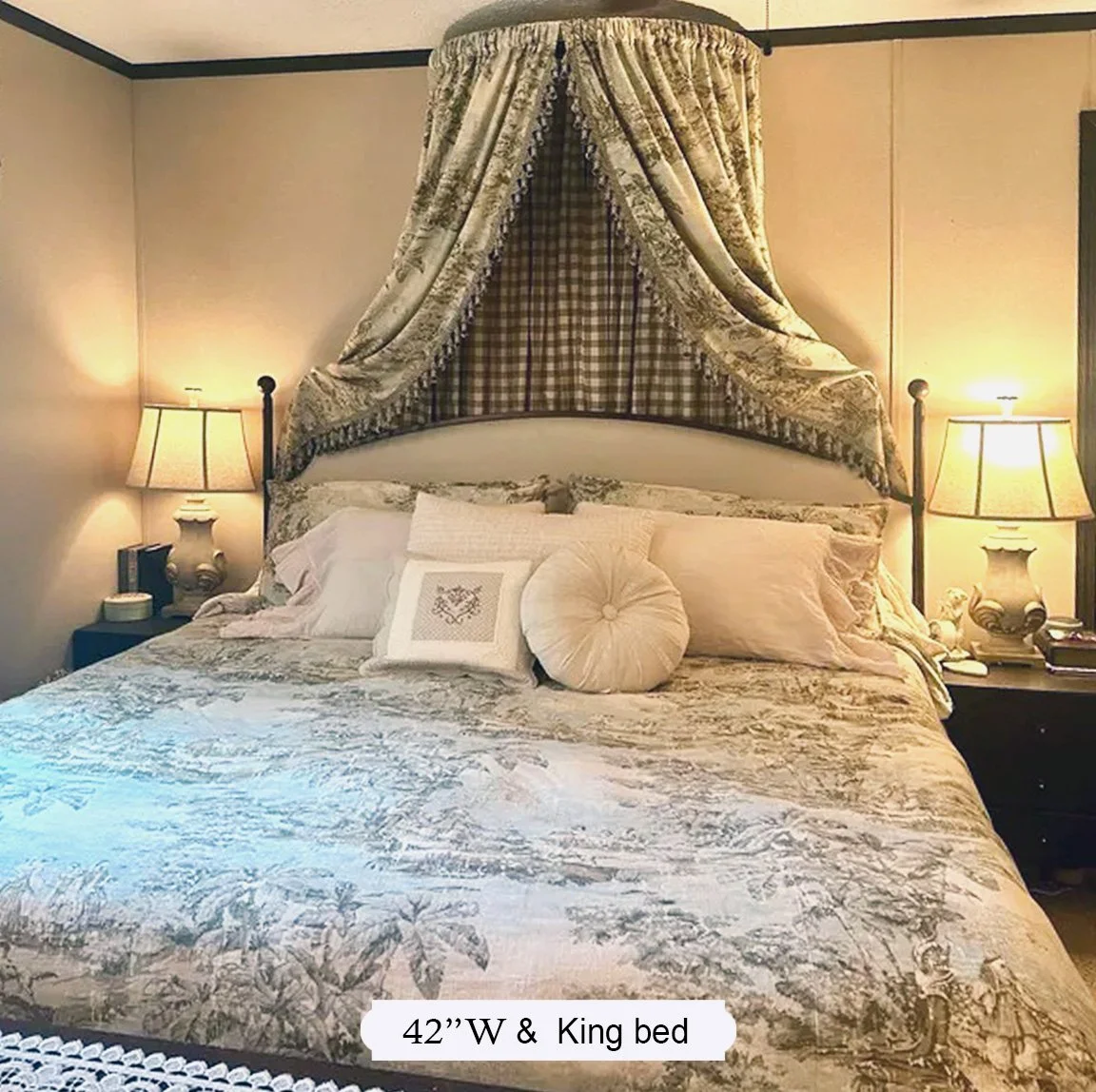 42 king bed 1.jpg