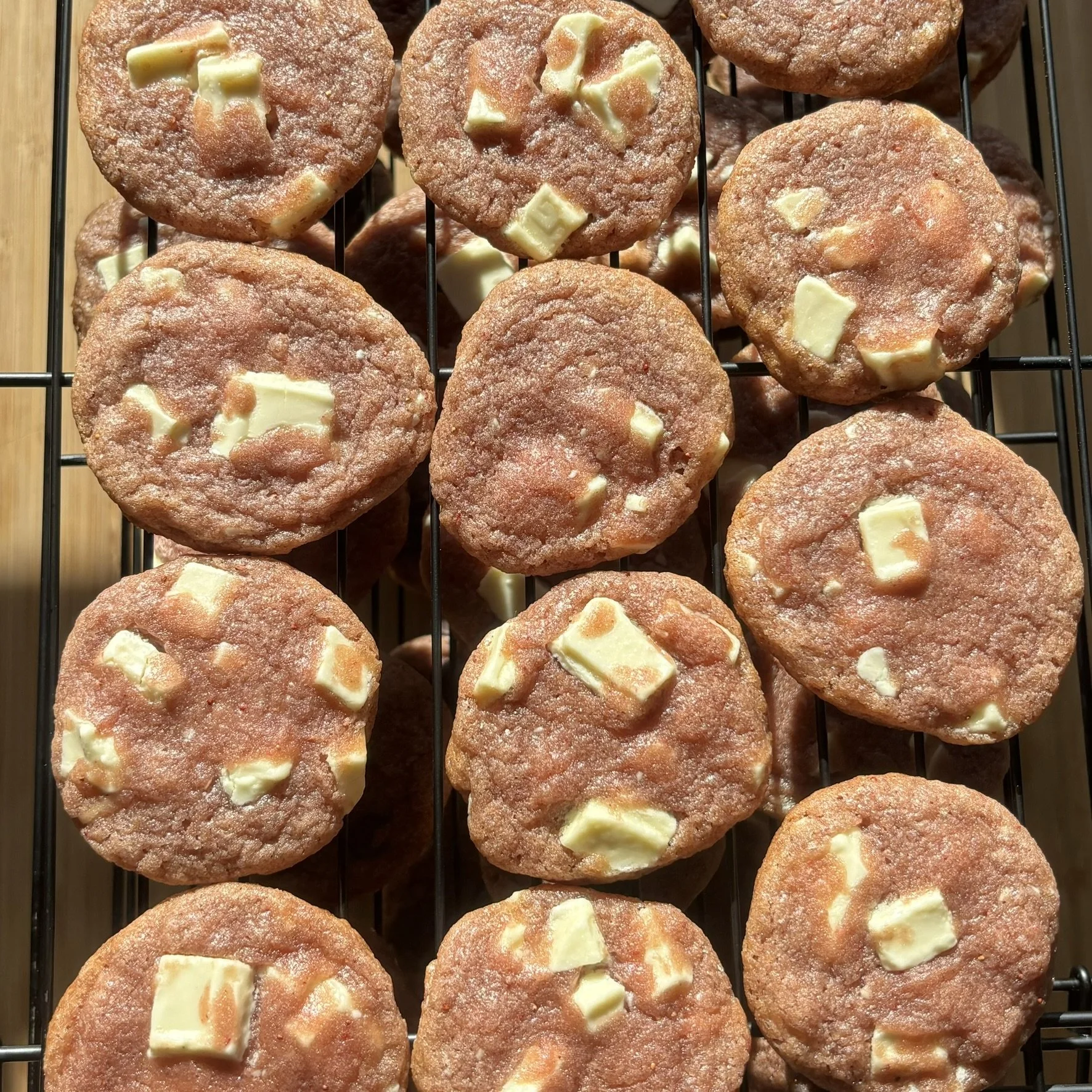 Strawberry Chip Cookies with White Chocolate
