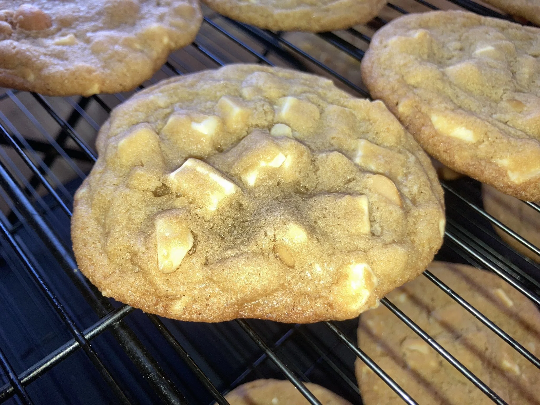 Giant White Chocolate Macadamia Nut 