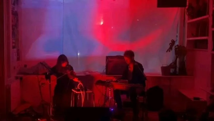 Couple of lovely gigs this past weekend - thanks to Jim at @plugdrecords Cork for hosting @ninidalt and I and to everyone for coming along. 
Big thanks to Uri &amp; @davidhope at the beautiful @nightdayfest for having me as part of the festival too!
