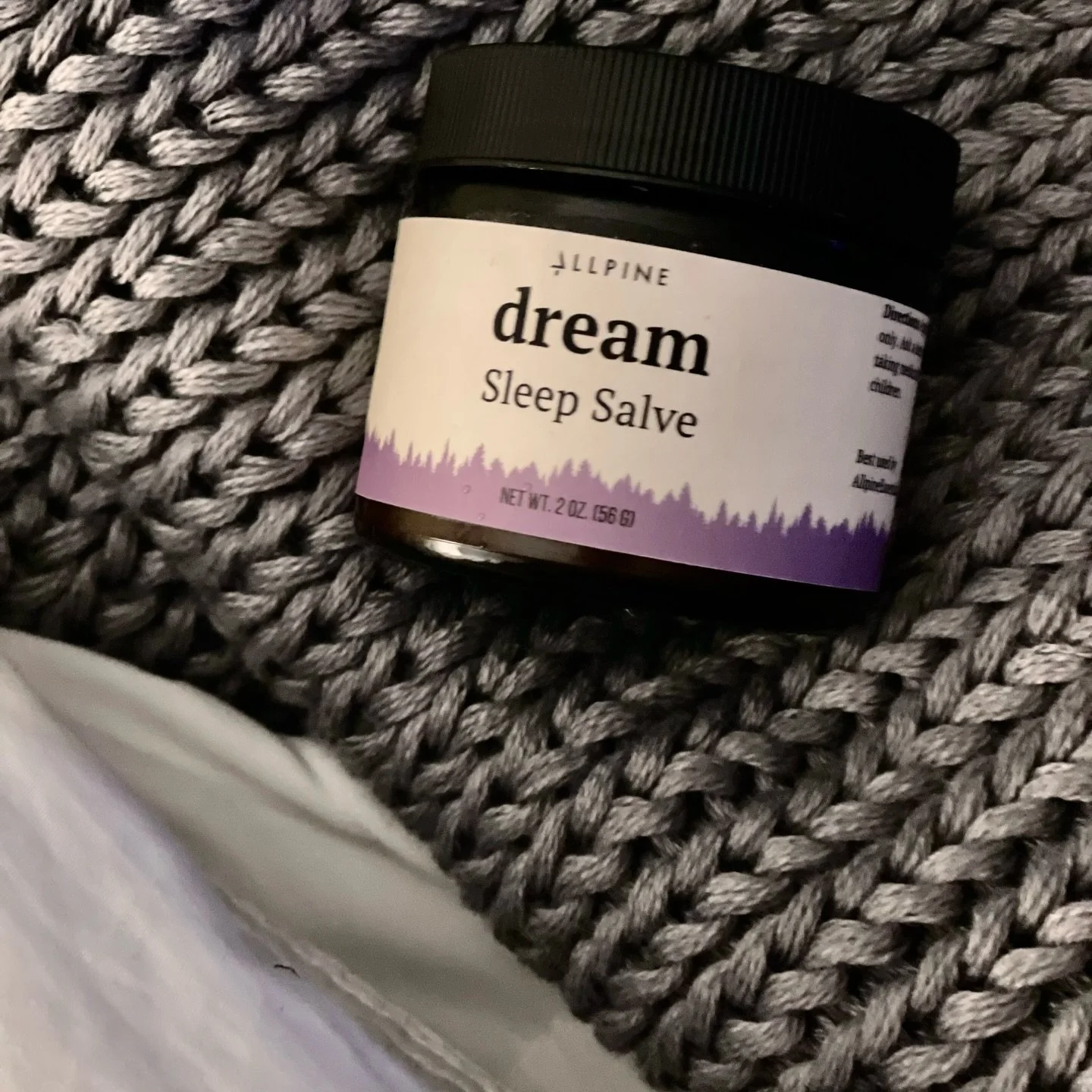 Once upon a dream 😴

With essential oils like black spruce, lavender &amp; valerian our Dream salve is the perfect addition to your nighttime routine to help body relax, unwind &amp; drift off into dreamland, giving you a restful night sleep natural