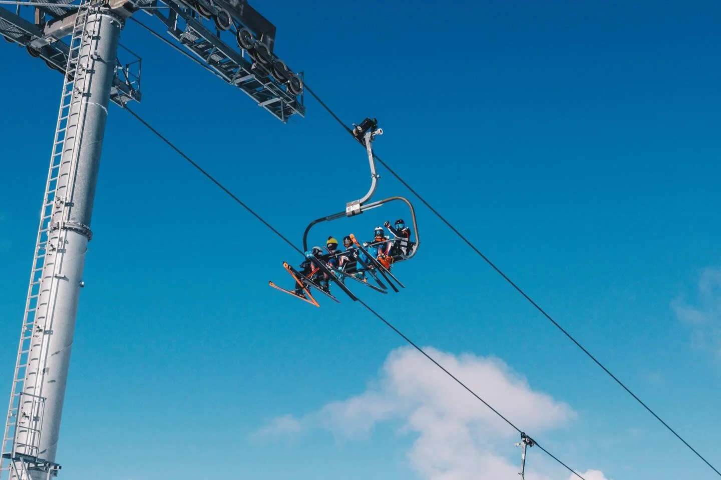 CURIOUS ABOUT ONE OF OUR TRIPS? 

TAKE A SEAT.

Book a call with us through the link in bio to find out more.

#soberski