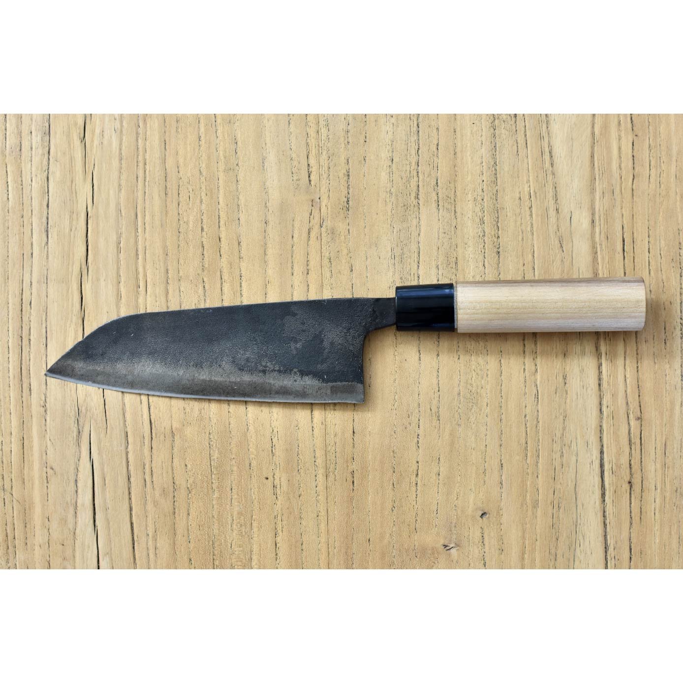 hocho_21a square.jpg