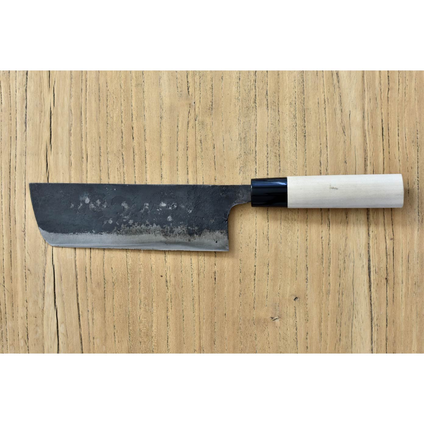 hocho_16bsquare.jpg