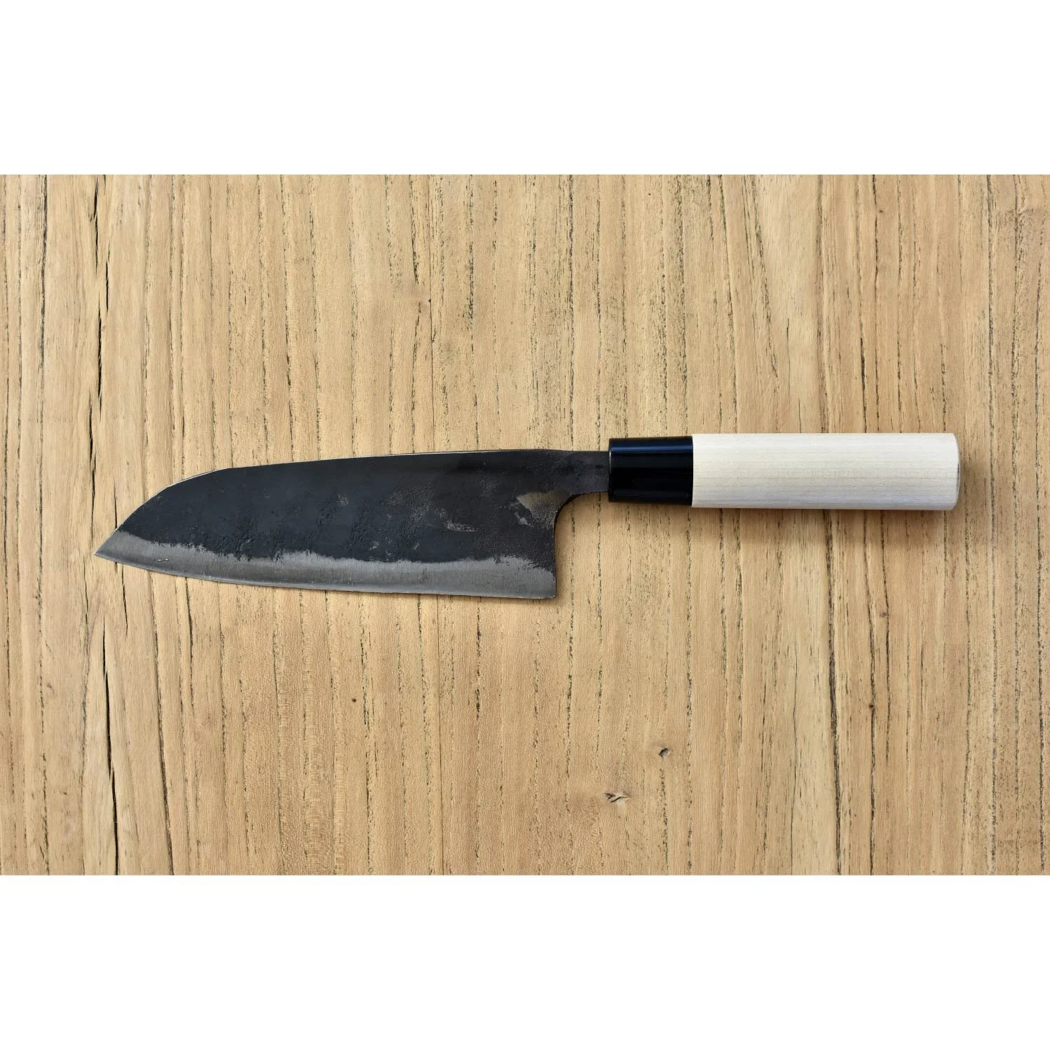 hocho_6a square.jpg
