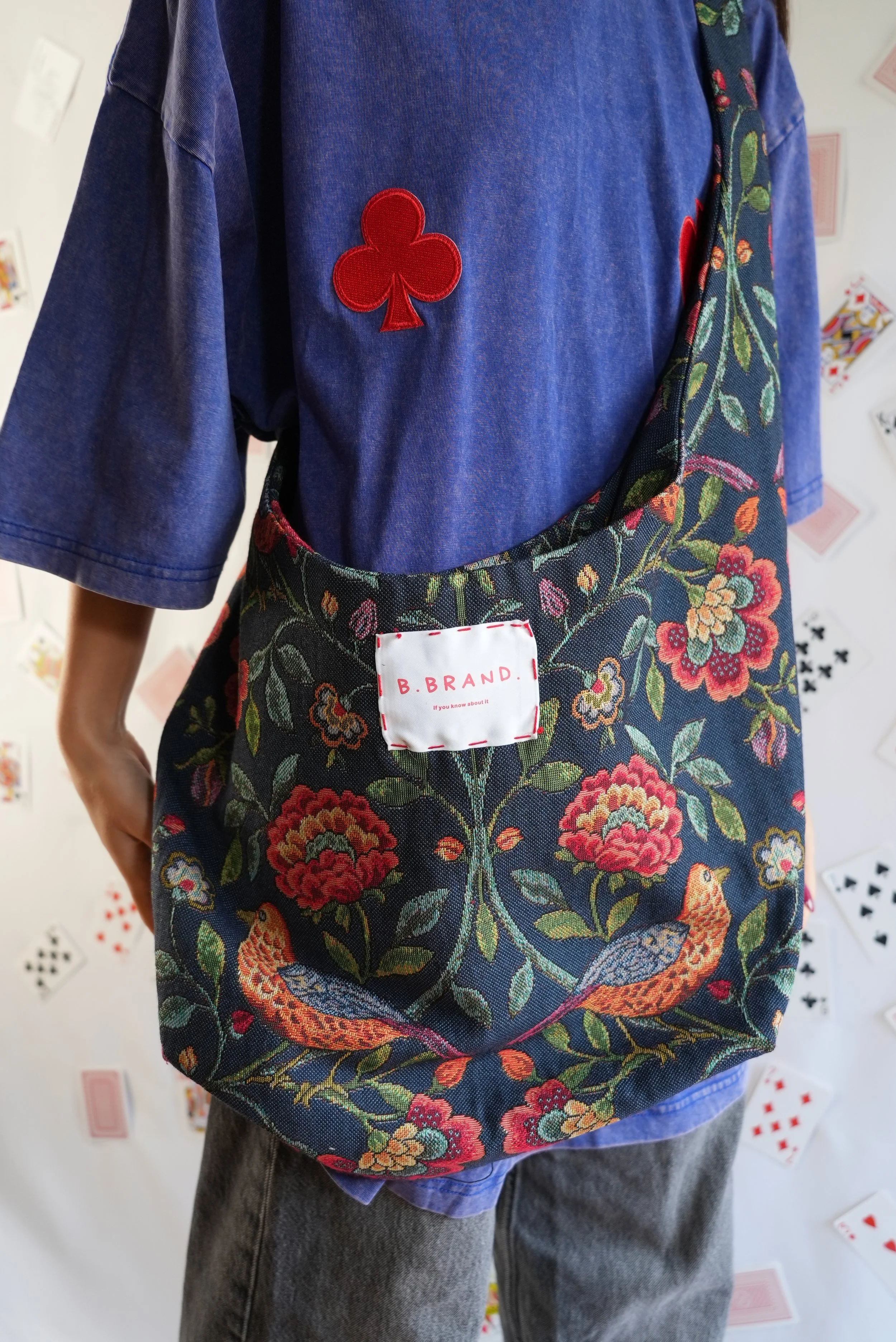 B.Brand Tote Bag Dark Blue Garden — front view: dark blue garden jacquard with long strap