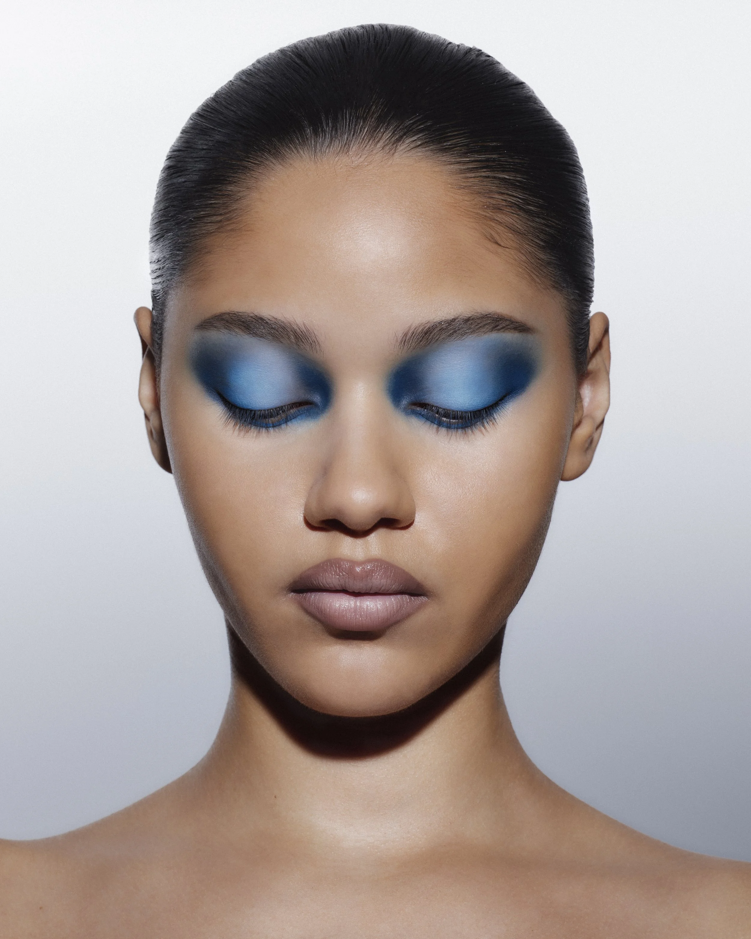 112925_COSMETICSCREATIVE0052 copy.jpg