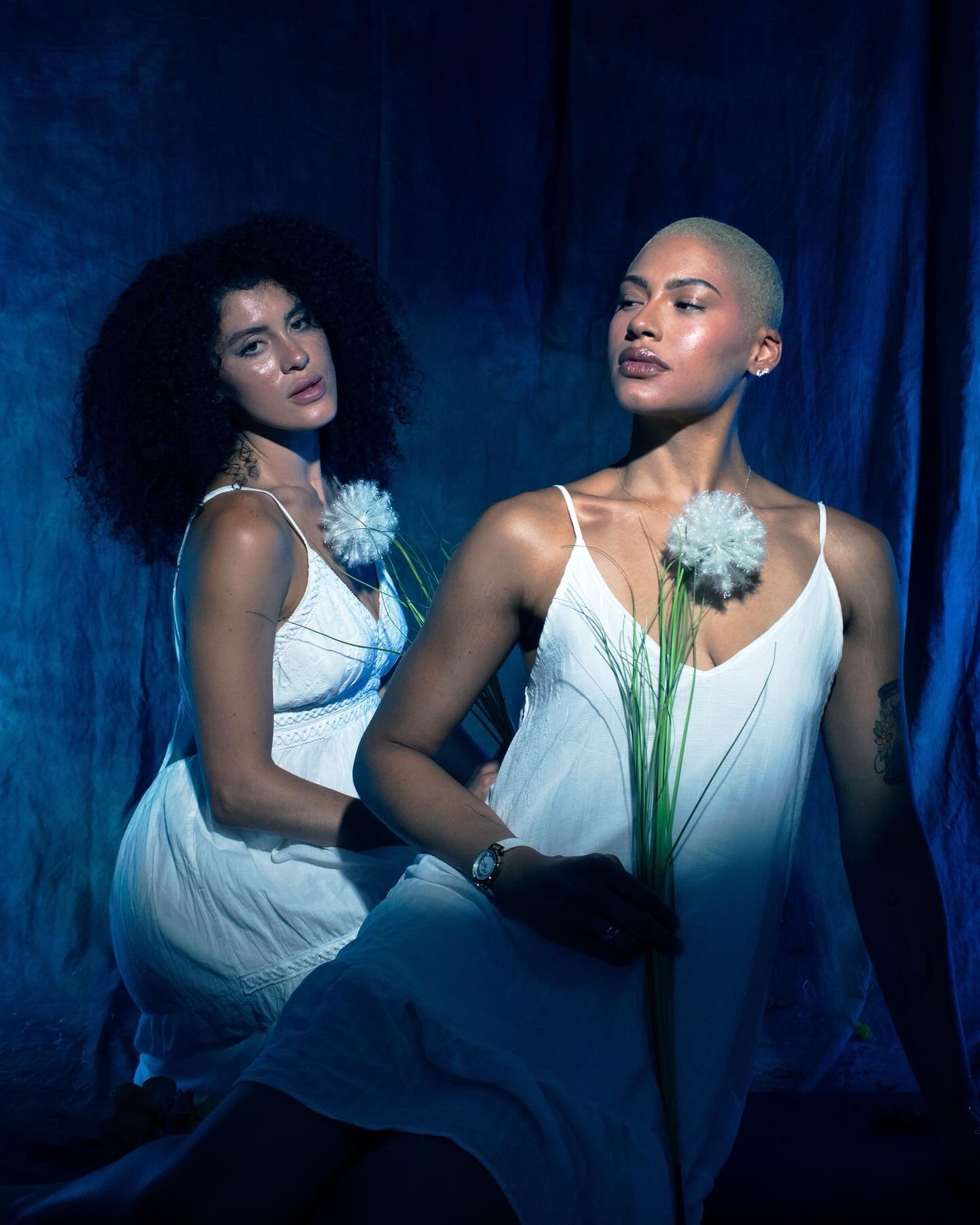 💫Angels 

Models
- @naya.vaughan 
- @brihanajua 

Once again thanks to @kolorsstudios and everyone involved!! 😁 few more posts to go for the wrap-up