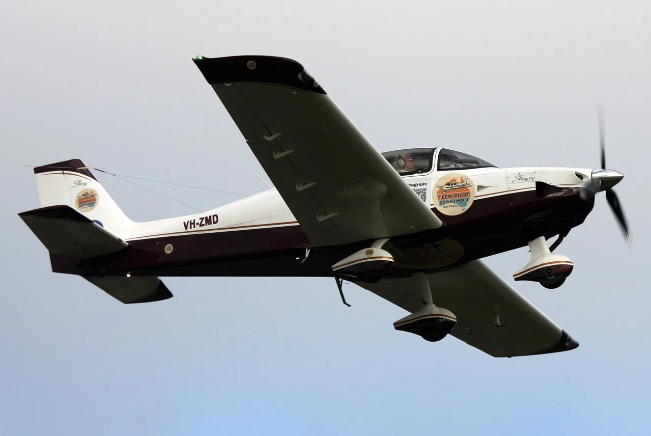 Byron waller plane flying.jpg