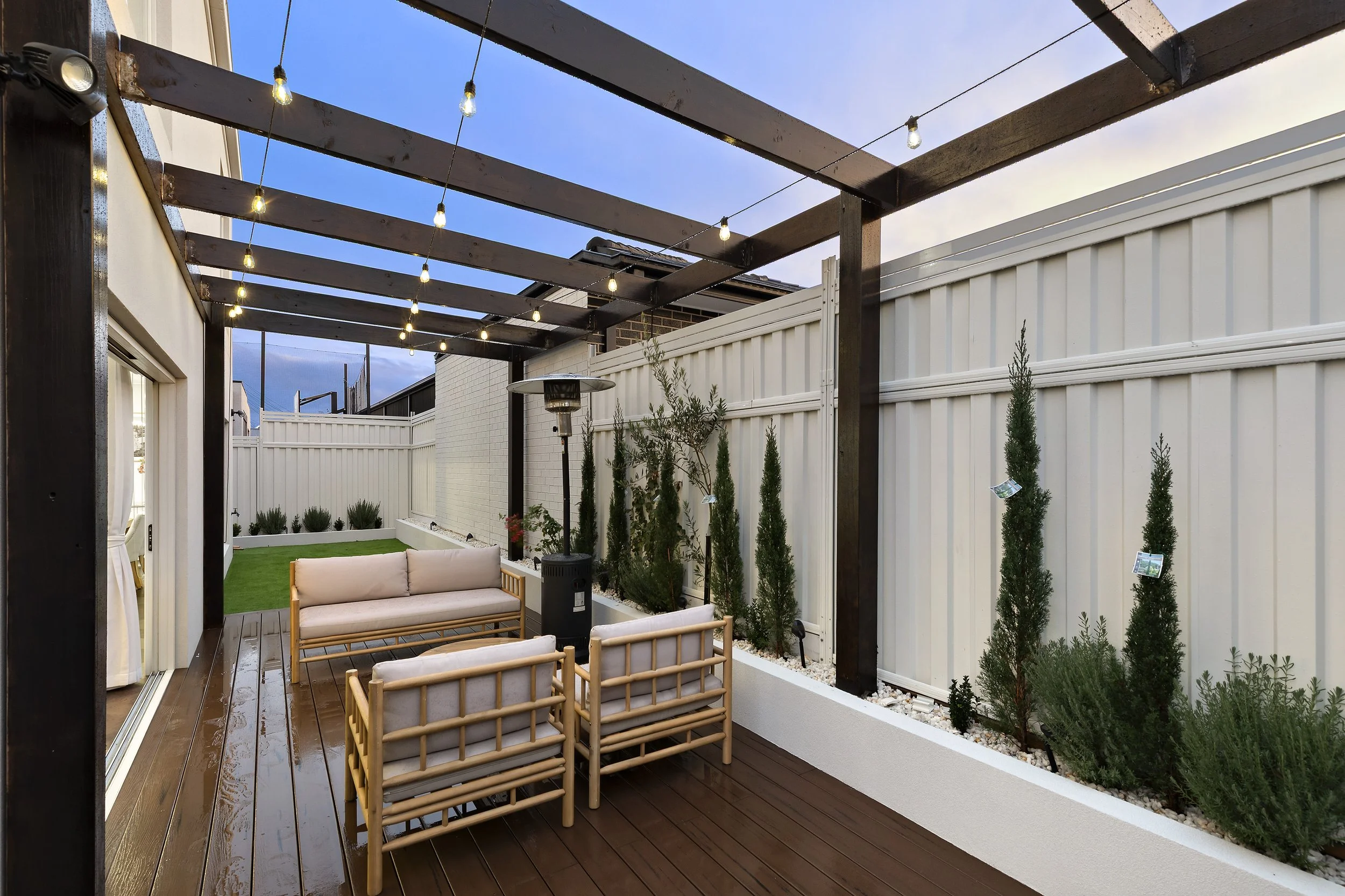 1-Terrace.jpg