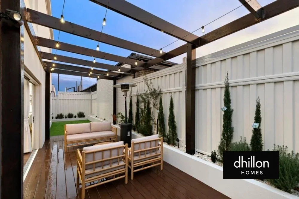 DS in Greenvale 11.jpg