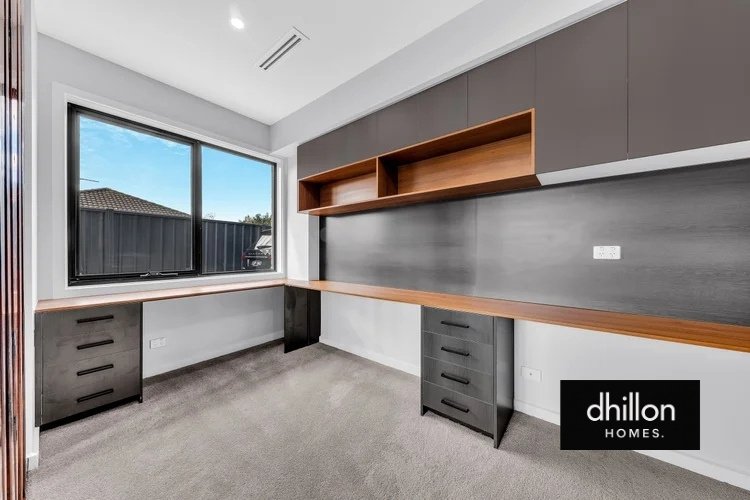 DS in Truganina 17.jpg