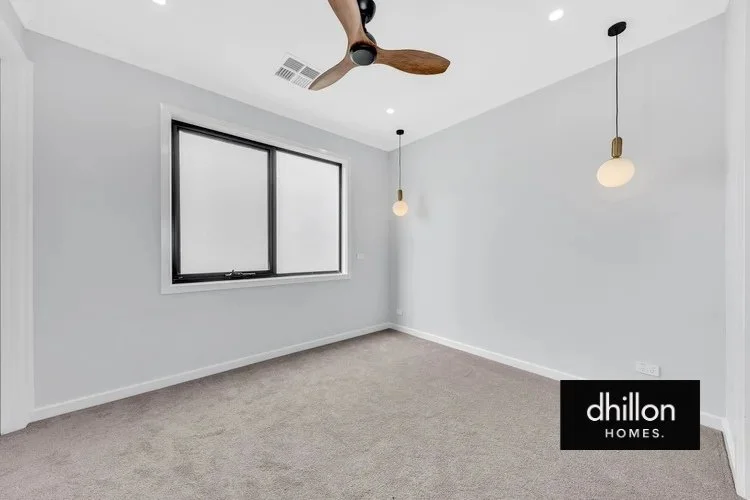 DS in Truganina 10.jpg