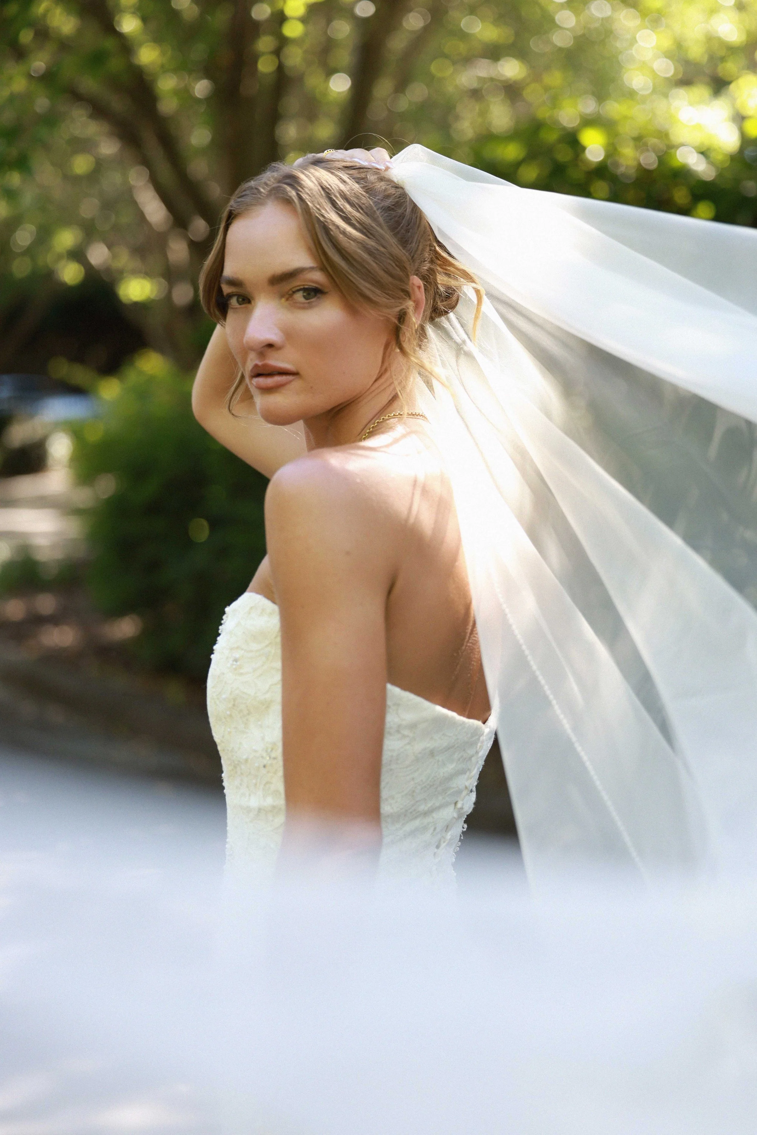 Stunning bride photo by Jodie Mcbride.jpg