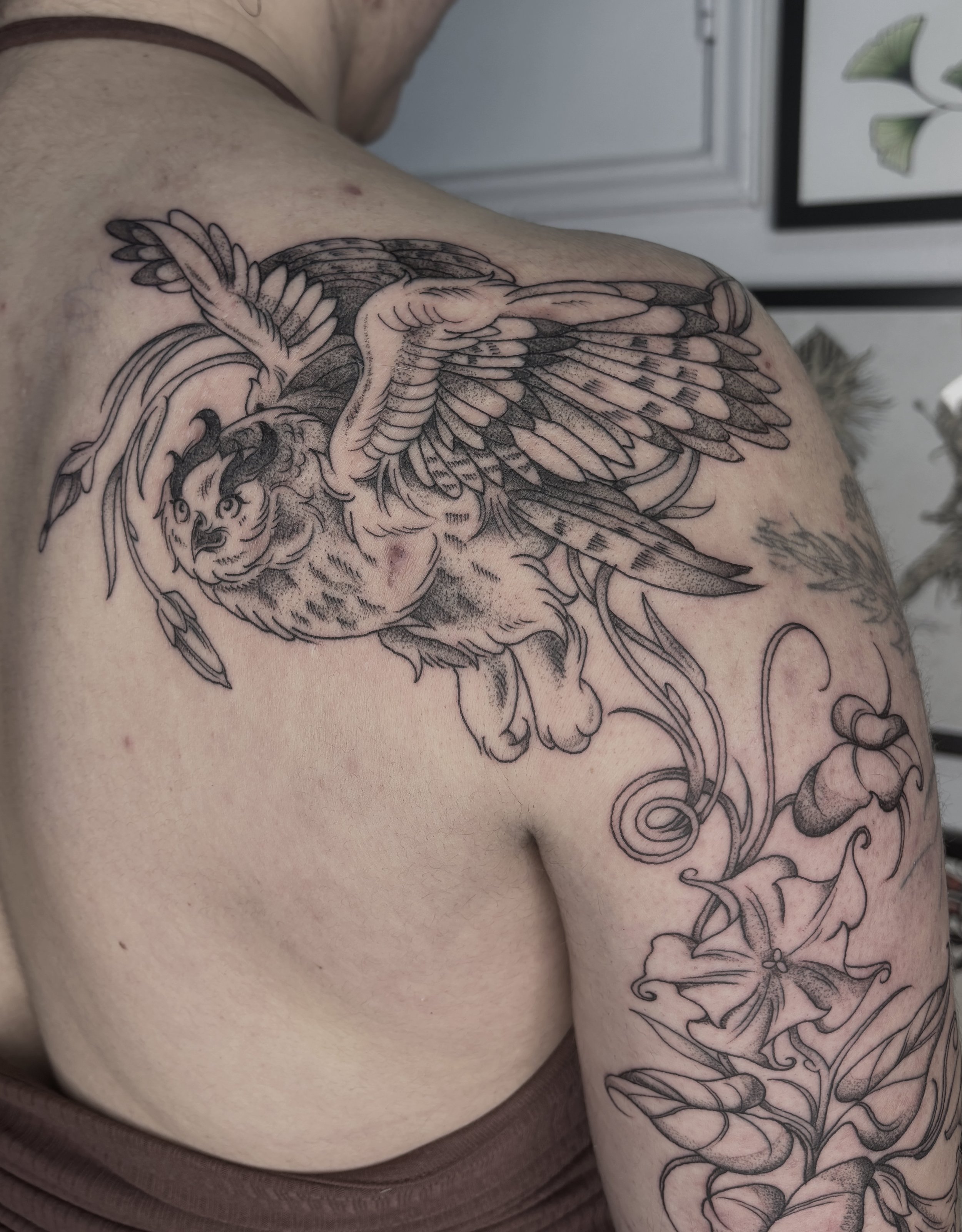 Katie Parry thursdaybluez seattle tattoo artist black and gray fine line  owl tattoo