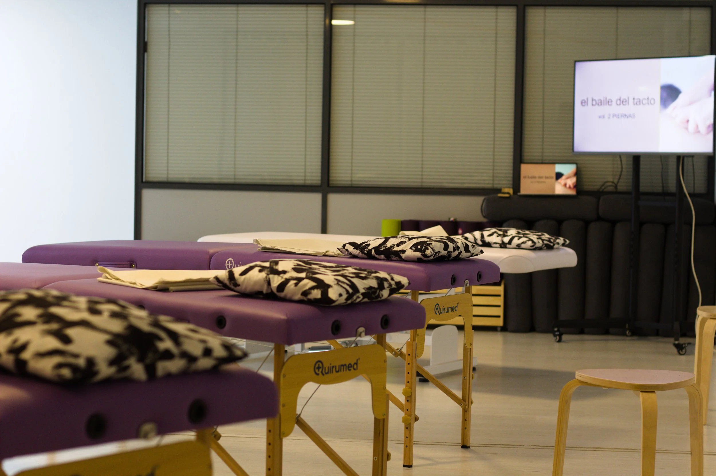 sala con camillas para formaciones