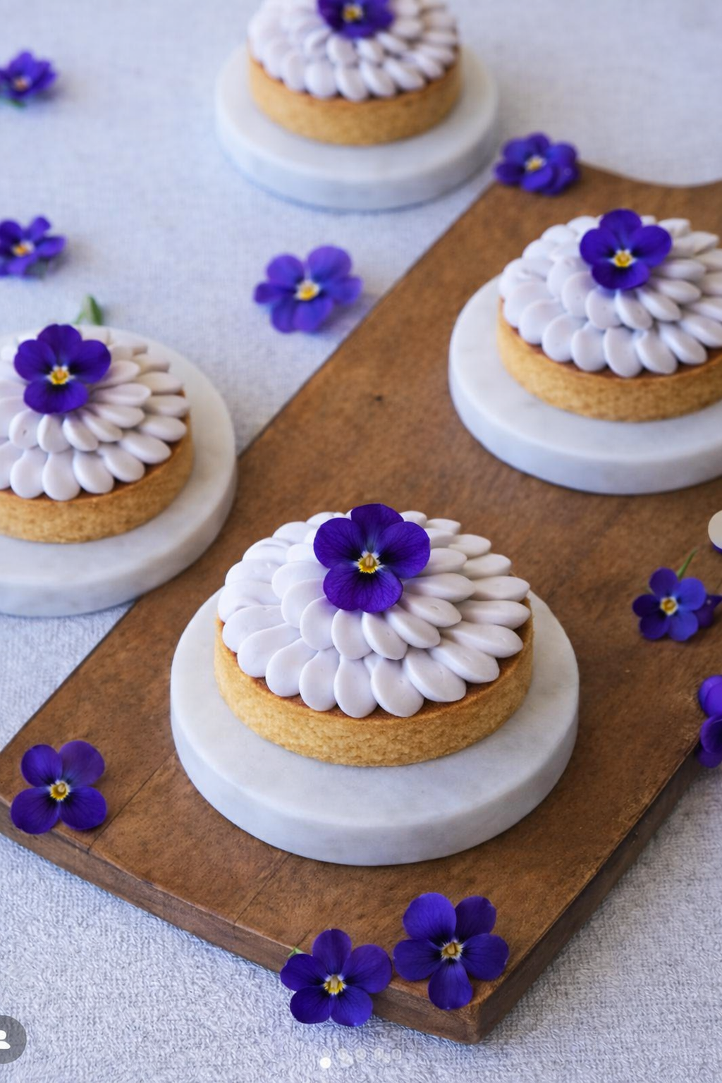 ATELIER SABLÉ AUX VIOLETTES