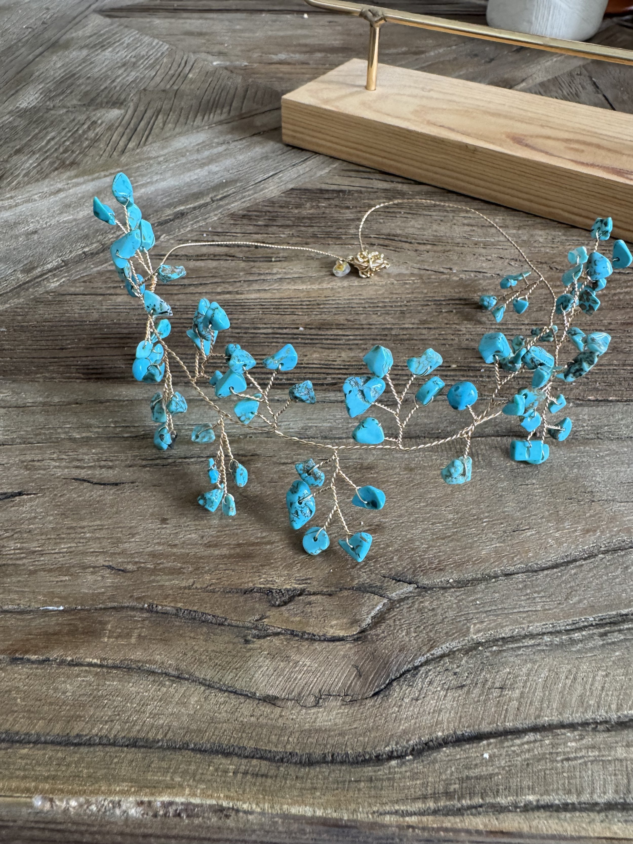 Gargantilla coral azul