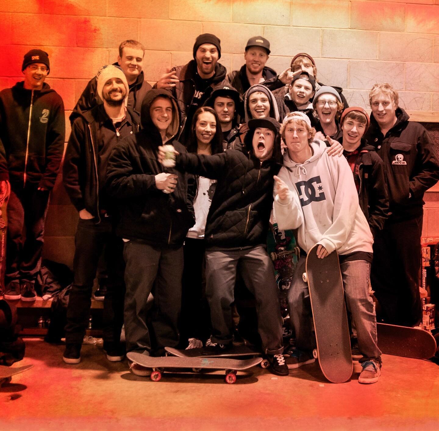 🗿 WIN ABSOLUTELY FUCK ALL IF YOU CAN NAME EVERYONE IN THIS PHOTO!

#heathen
#heathenskateboards 
#nogodsnomasters 
#hemelhempstead