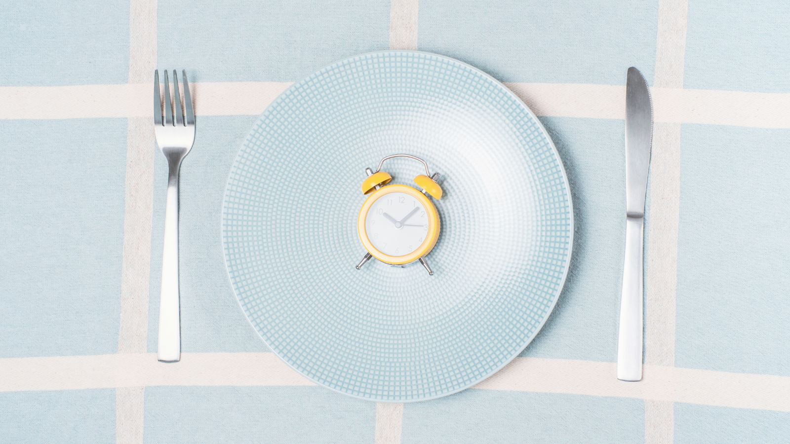 Intermittent fasting offers little advantage over standard diets for adults living with overweight or obesity, review finds