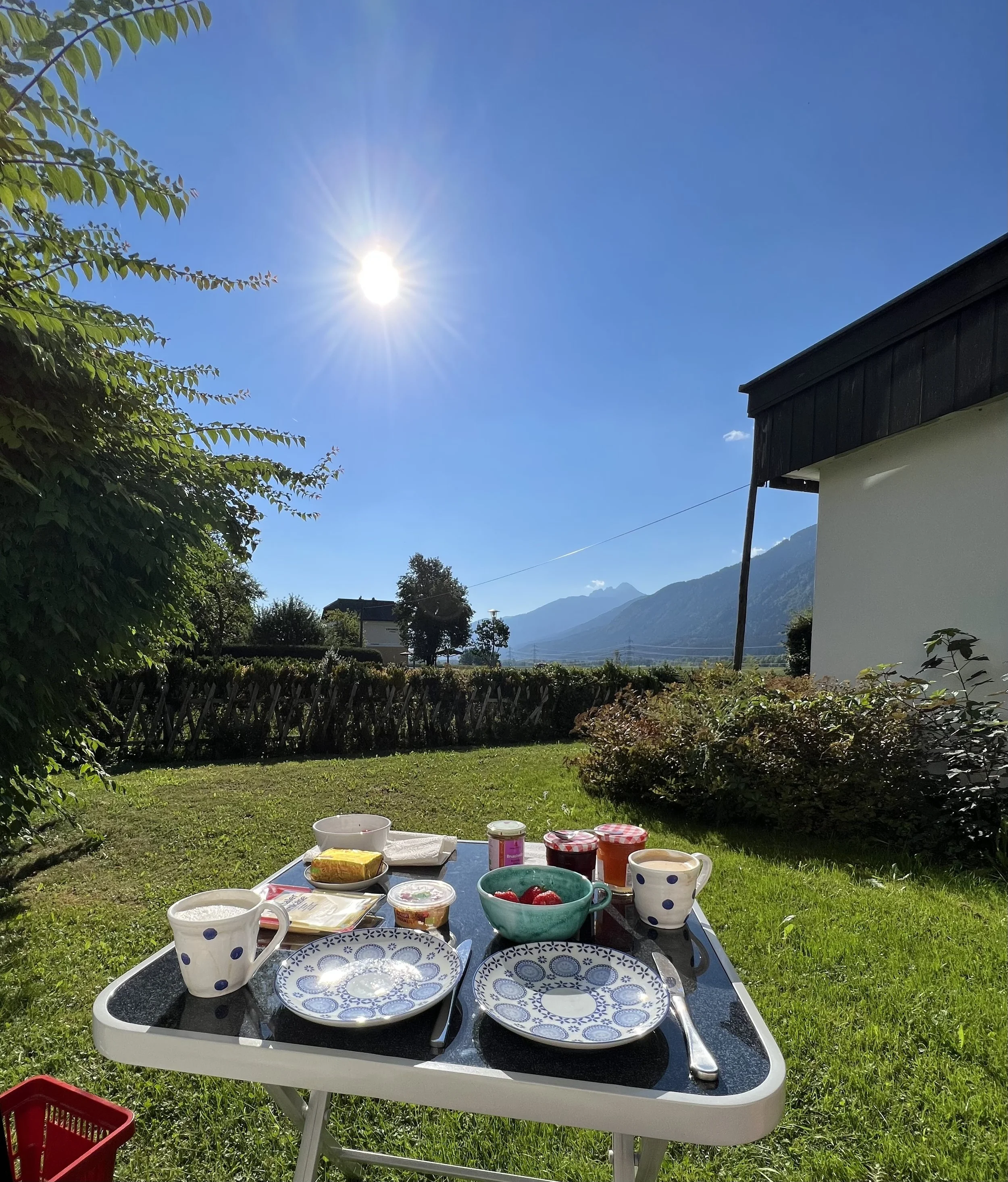 Nassfeld Blick summer mornings