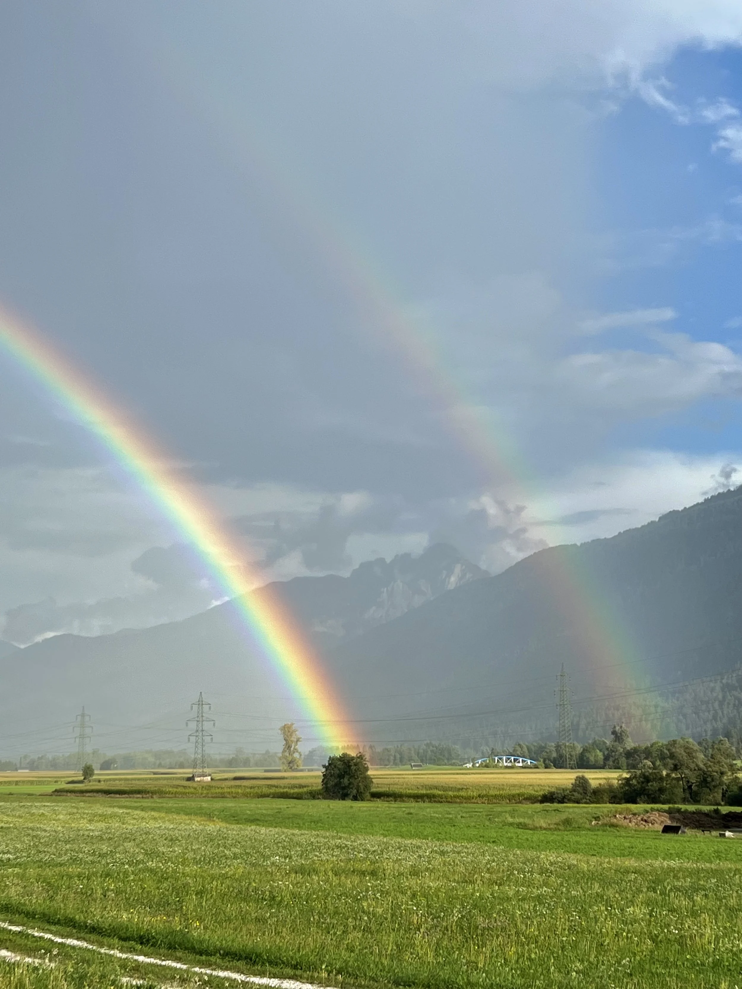 Rainbow in front of the Gartnerkofel, Nassfeld