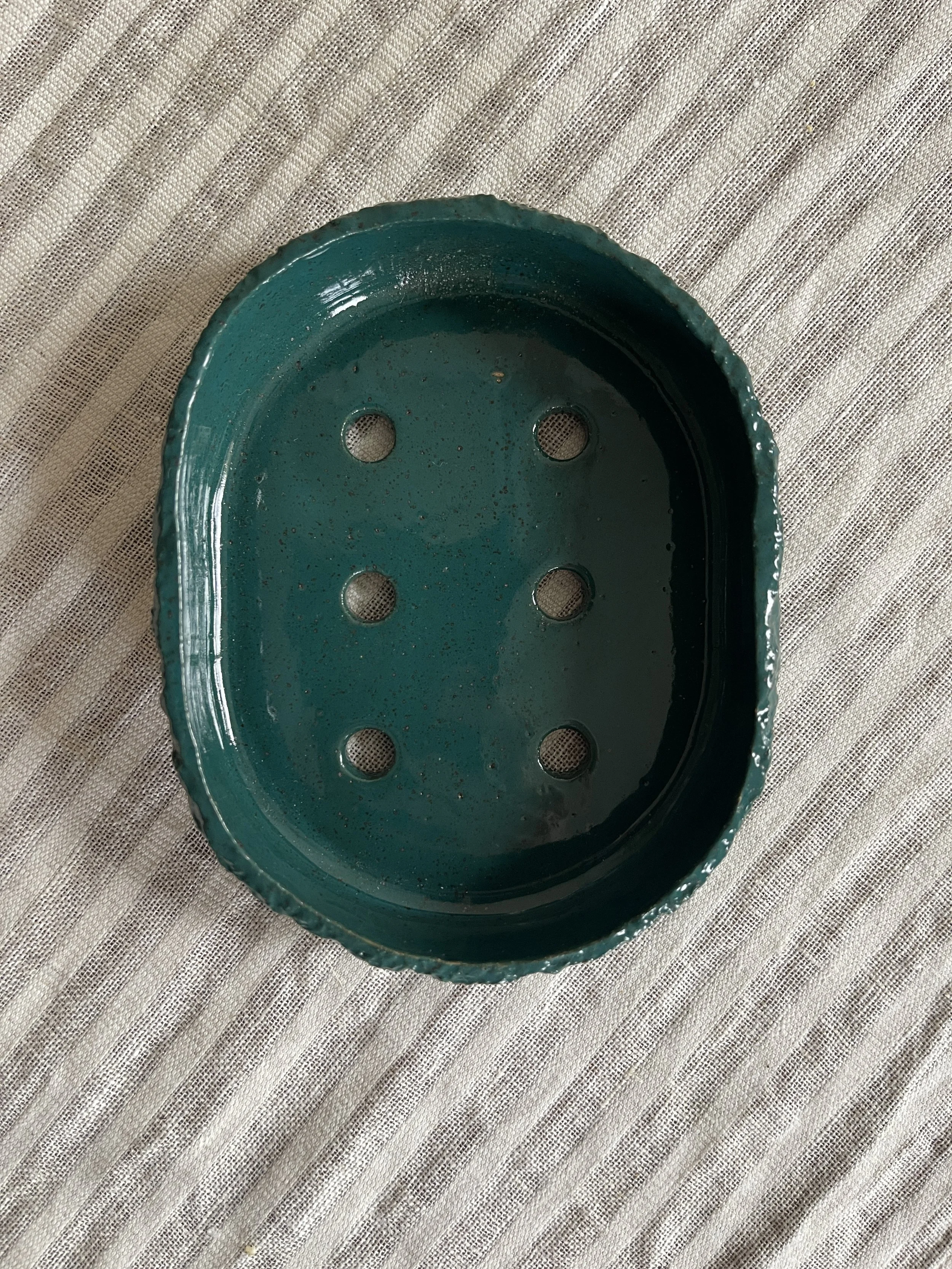 speckledsoapdish_teal_01.JPG