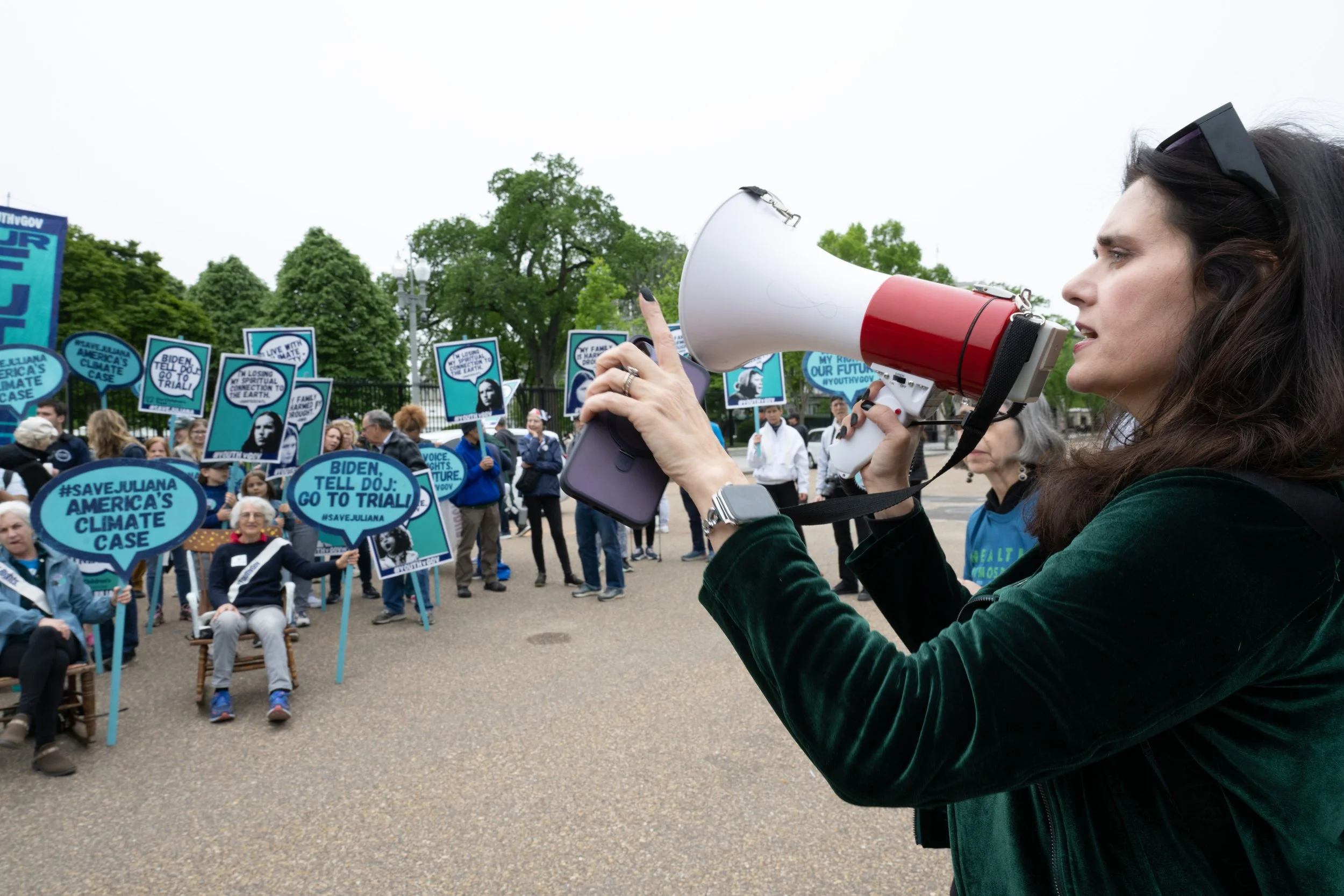 042124 Save Juliana Rally at Wthouse 96.JPG