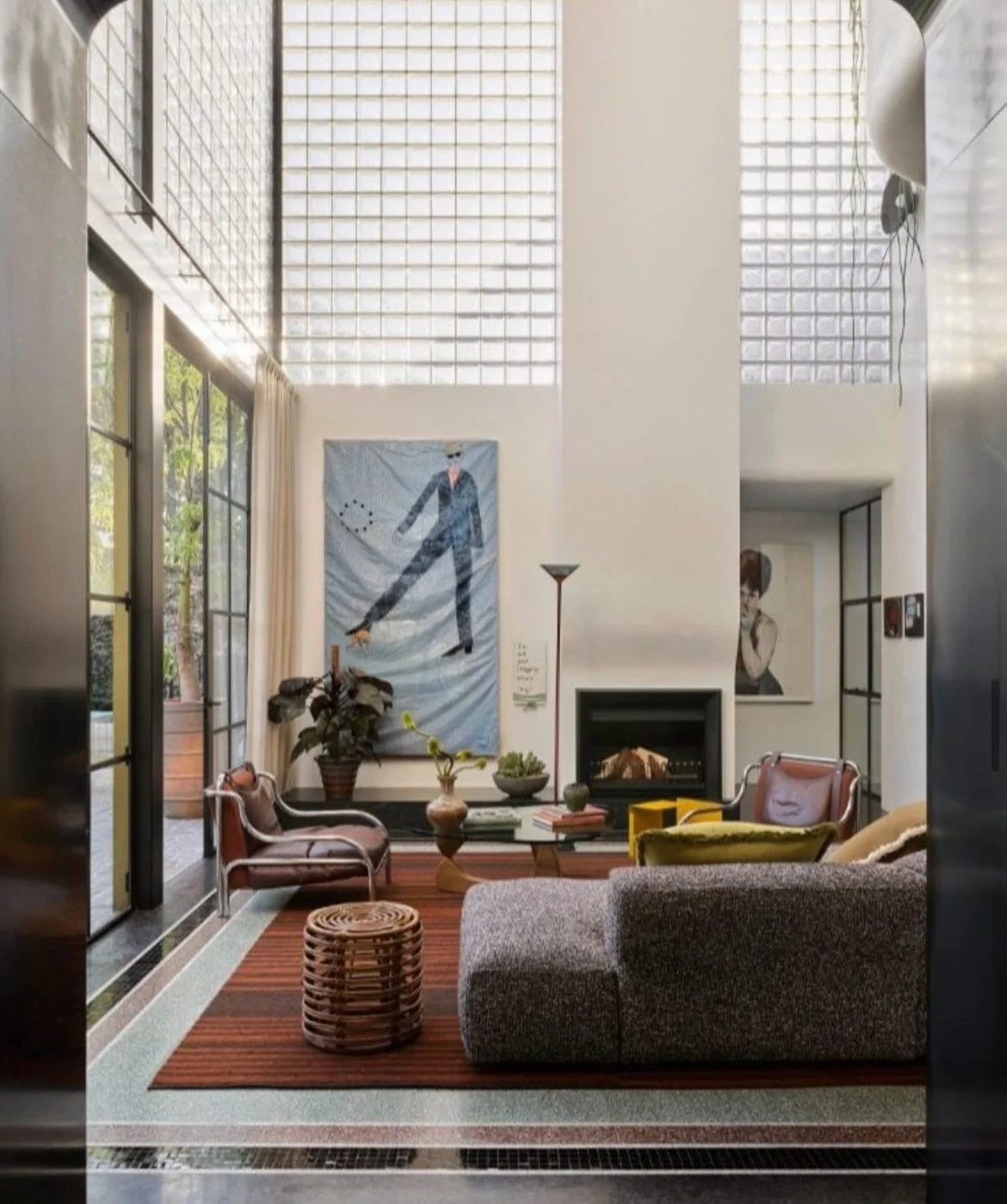 Perfectly curated 🤌🏼

Design by @flackstudio_ 

Photography by @smartanson