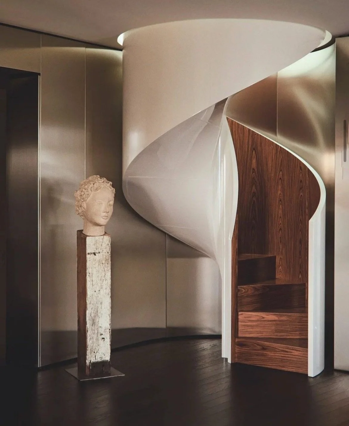 On my manifestation board 😍

Design by @giampiero.tagliaferri 

Photography by billaltaright

Styling @simonasbordone